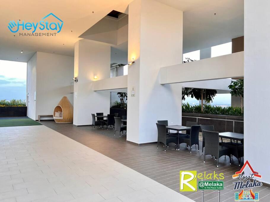Three-Bedroom Apartment - Photo 12
