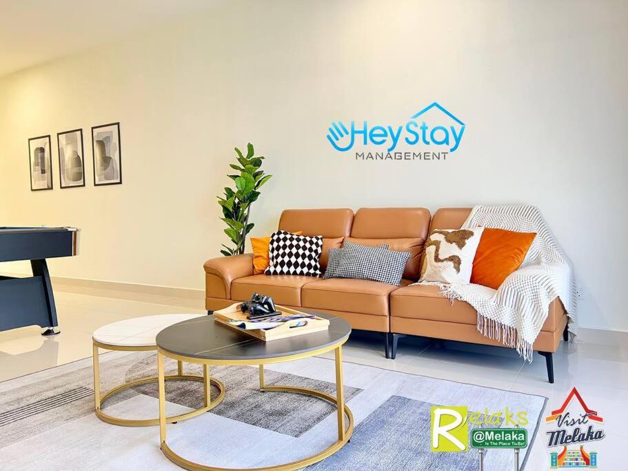 Three-Bedroom Apartment - Photo 20