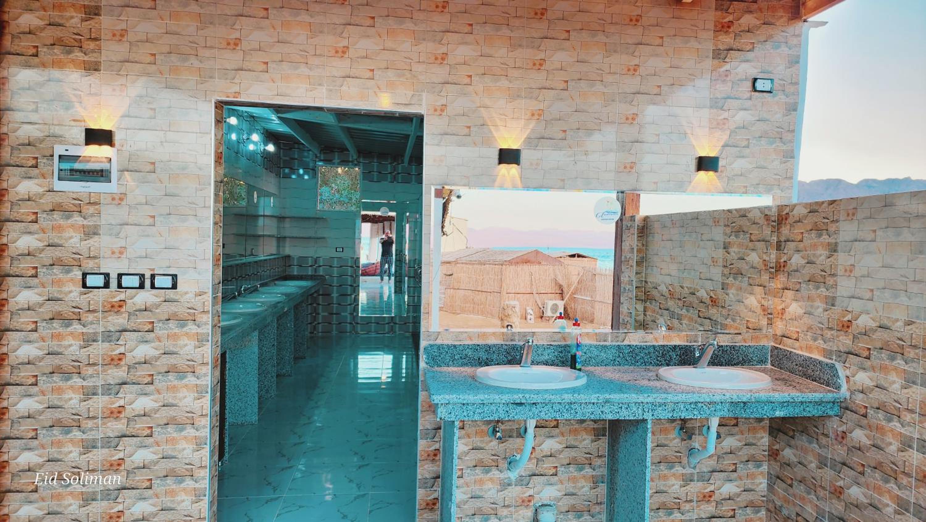 Bungalow - Beach Front - Photo 23