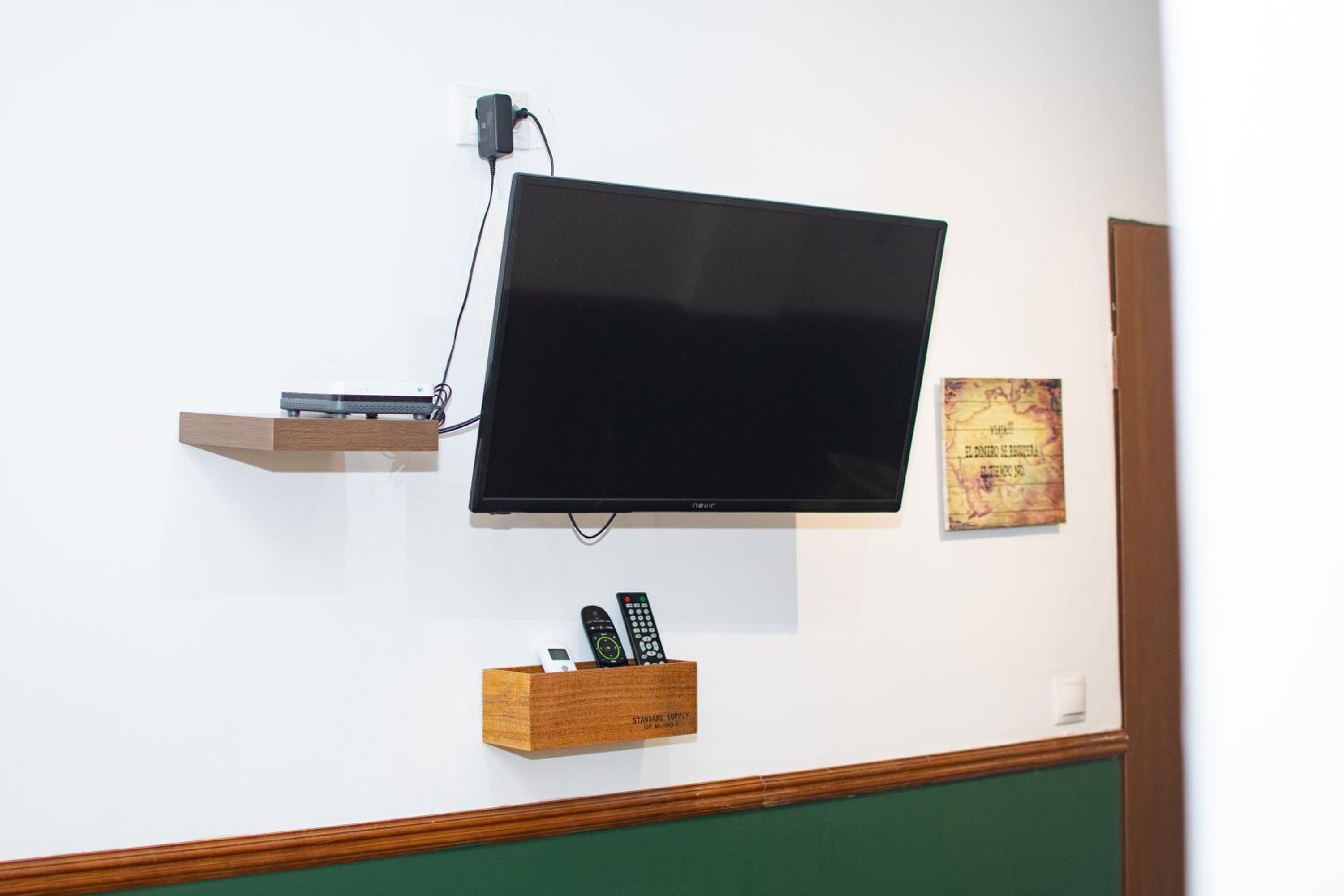 Loft - Photo 2
