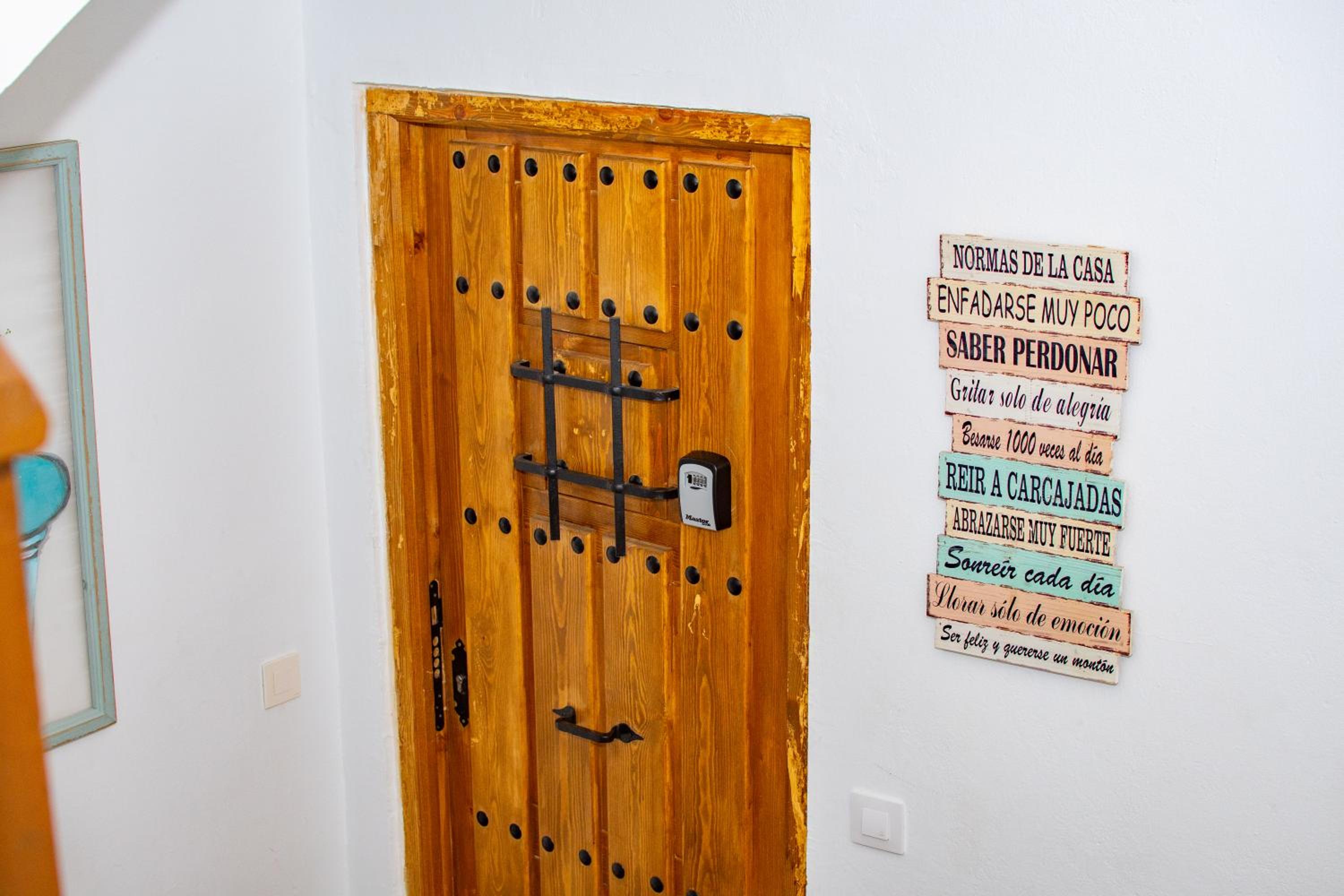 One-Bedroom Apartment - Photo 18
