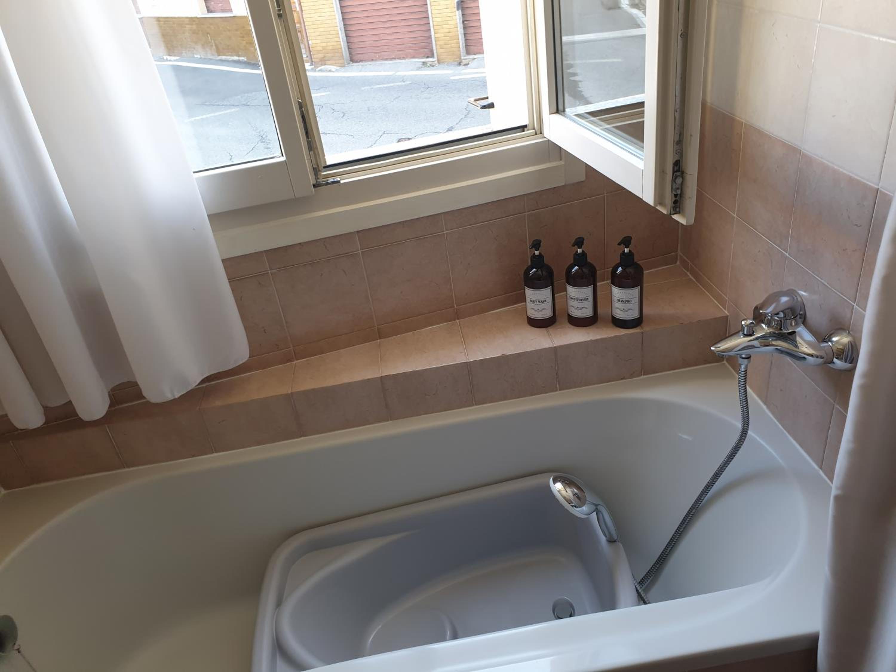 One-Bedroom Apartment - Photo 69