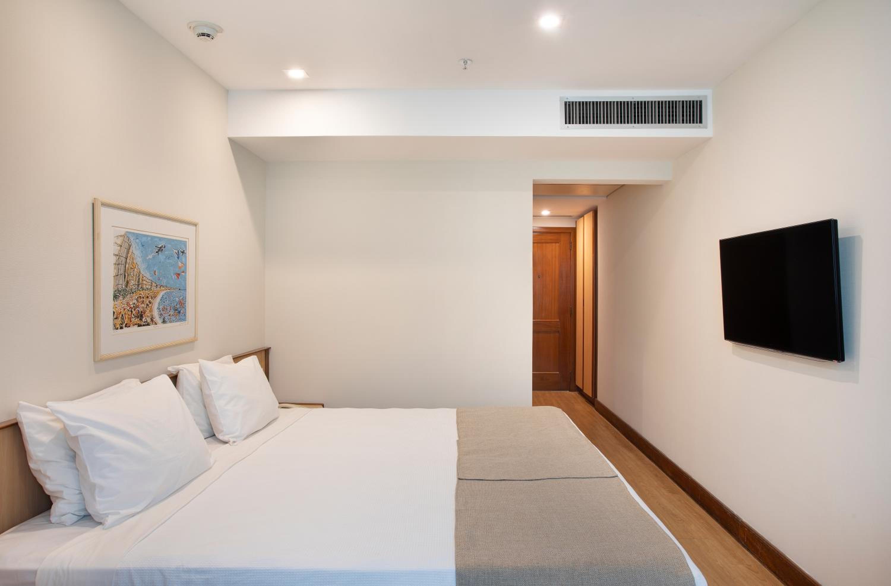 Superior Double Room with Double Bed - Photo 4