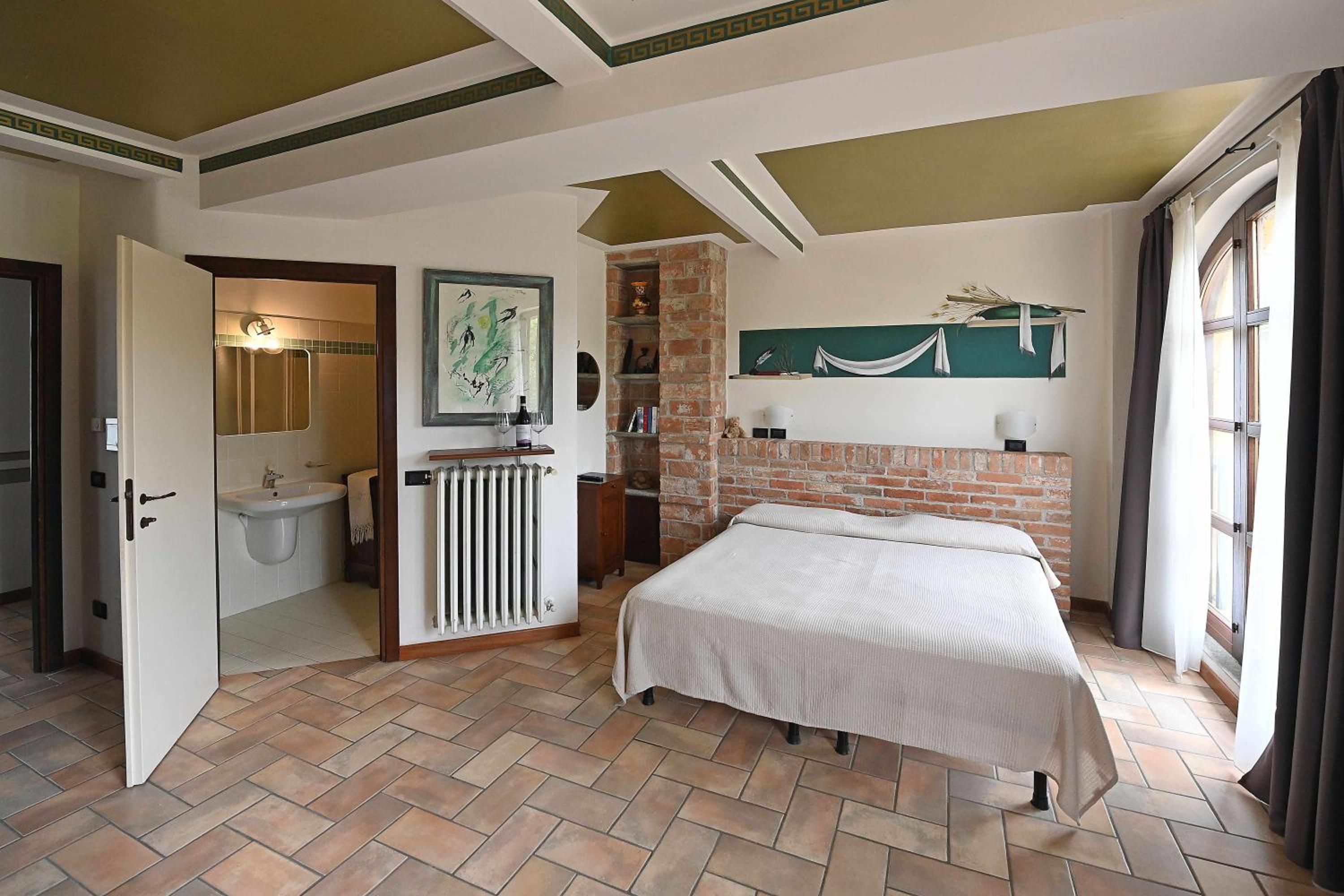Double Room with Garden View - Photo 1