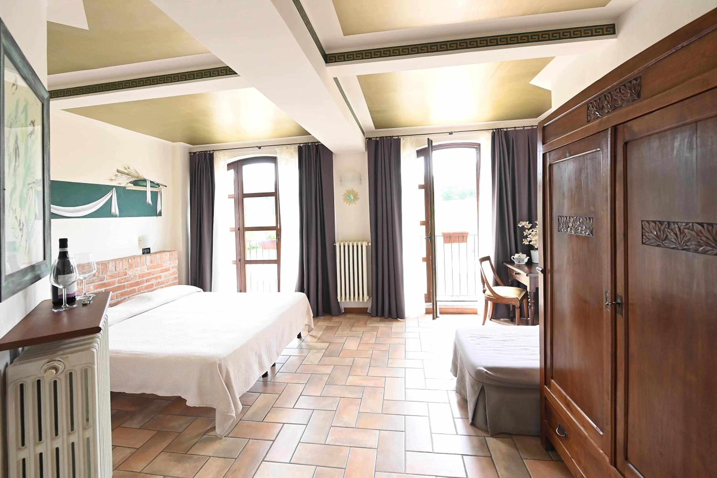 Double Room with Garden View - Photo 5