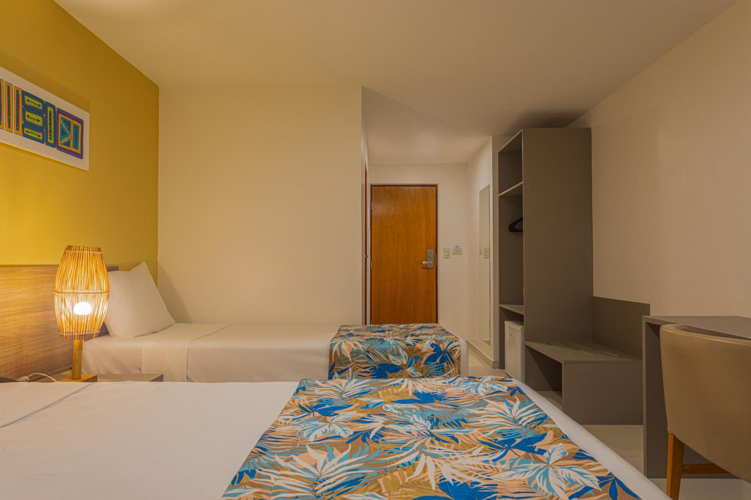 Double Room with Extra Bed photo 2