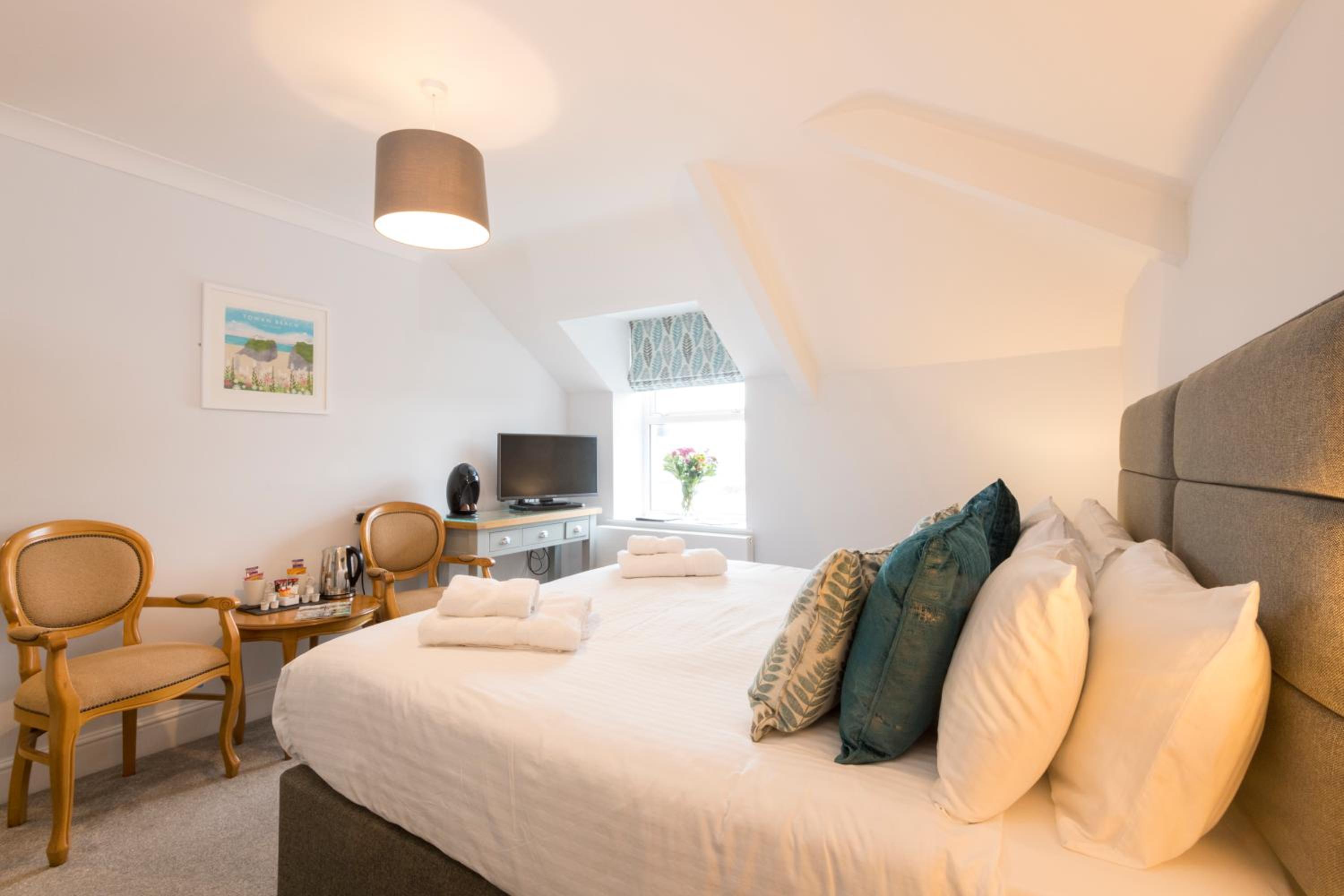 Double Room with Double Bed and Sea View - Non-Smoking photo 1