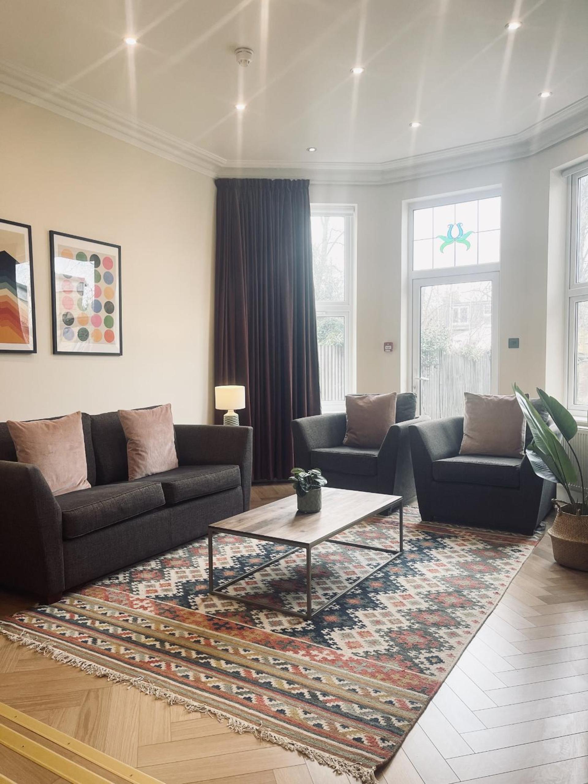 One Bedroom Apartment - Ground Floor  photo 2
