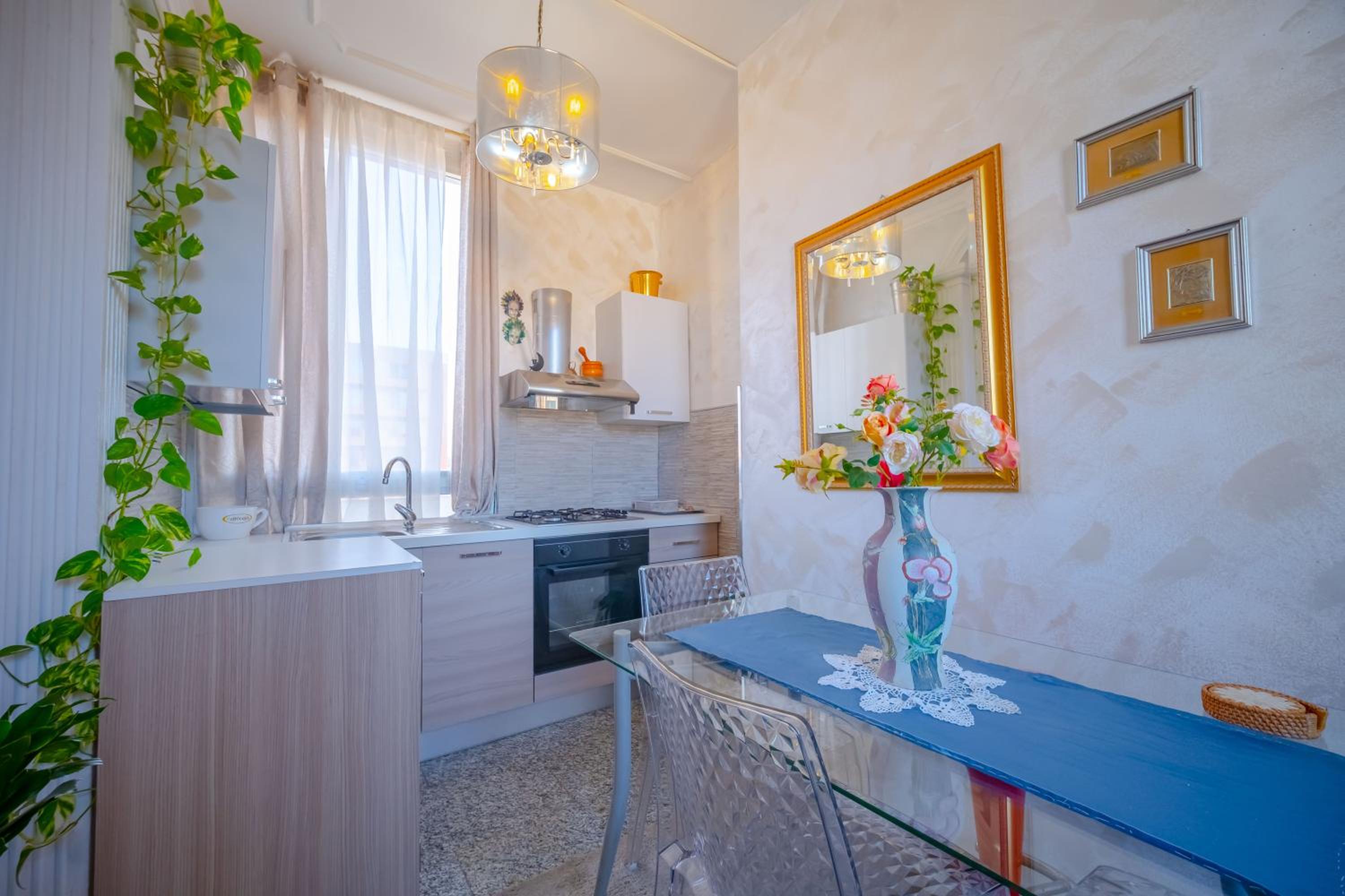 One-Bedroom Apartment - Photo 23