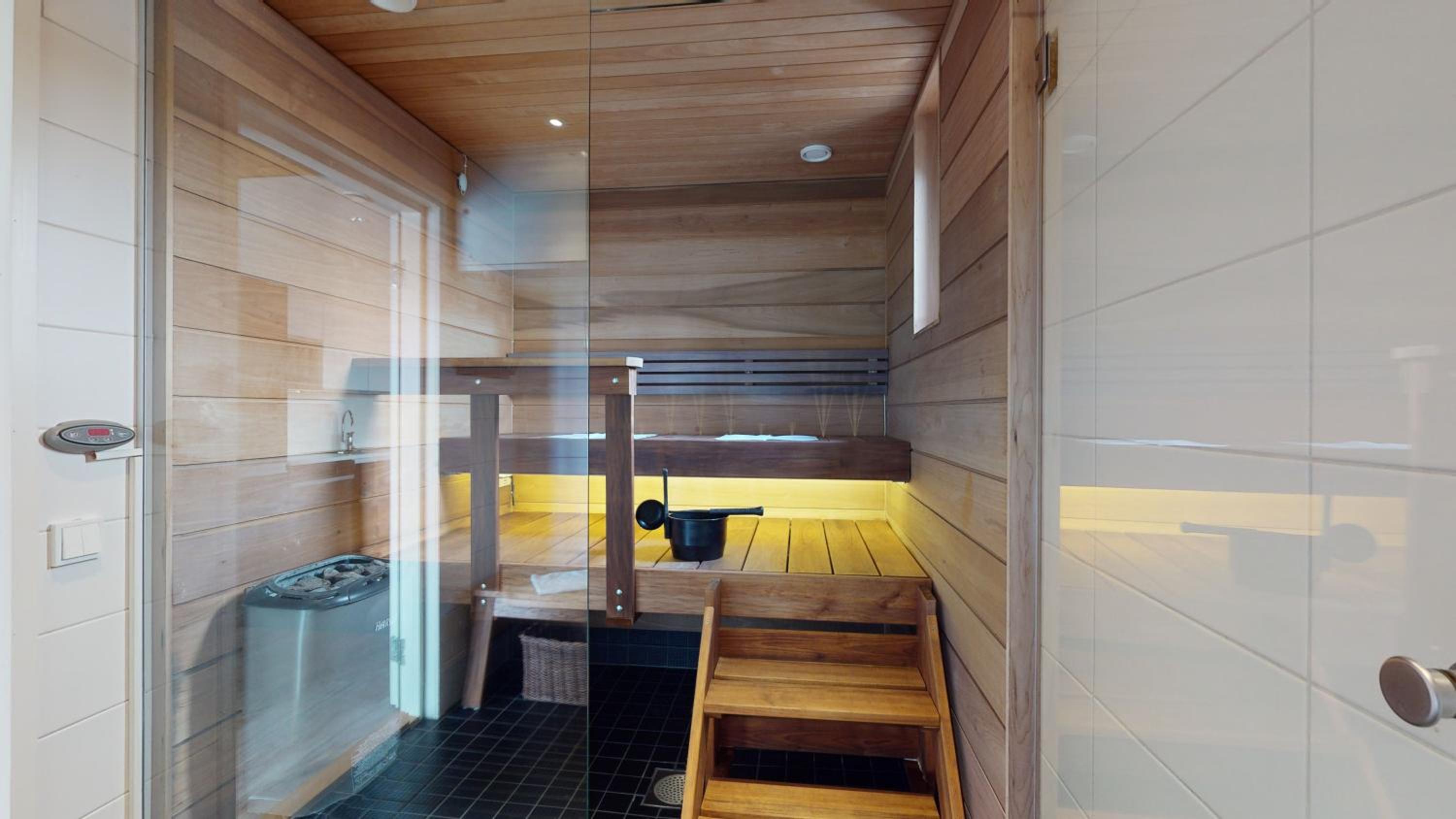 Superior Apartment with Sauna photo 2