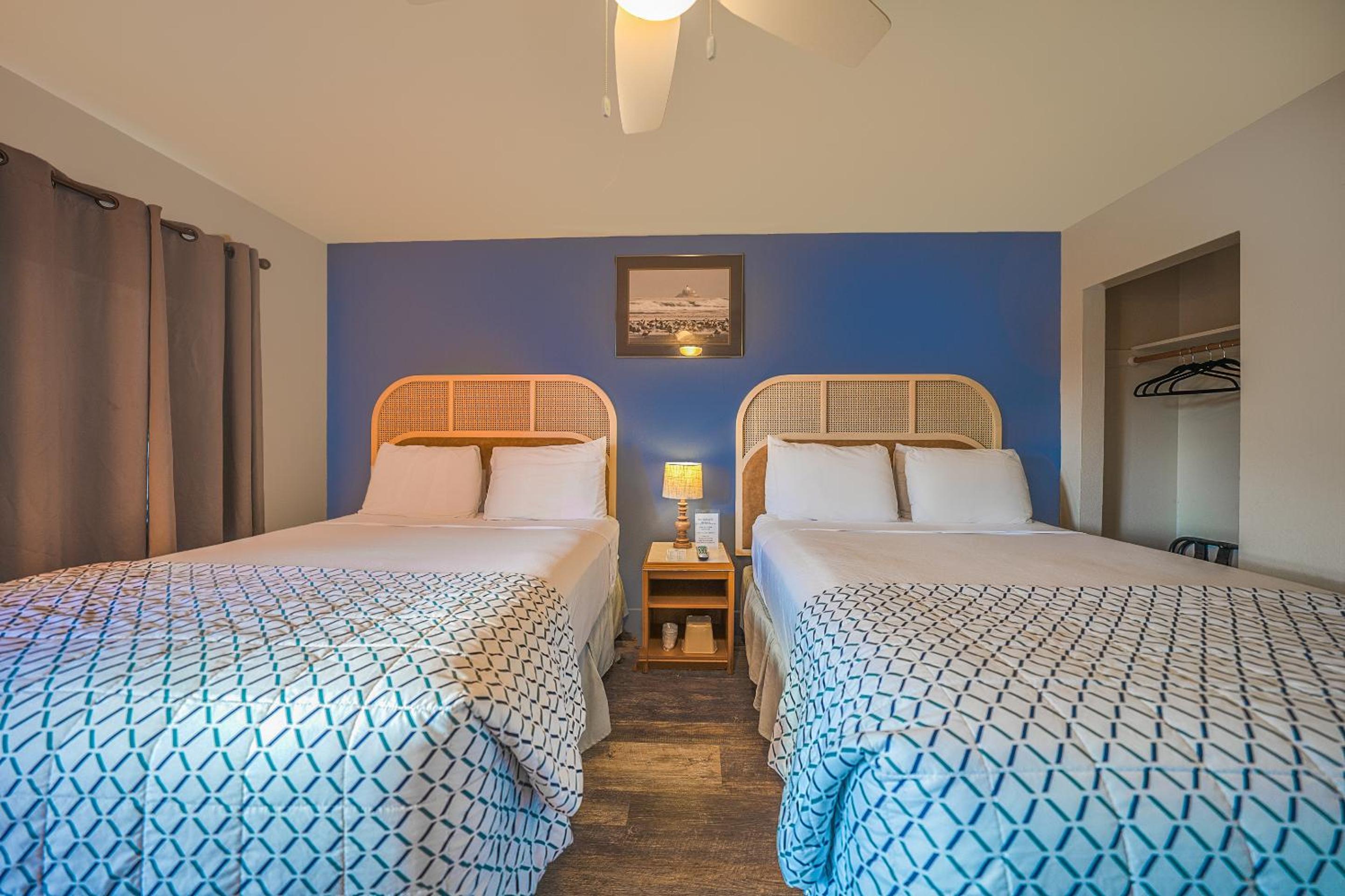 2 Full Bed - Photo 12
