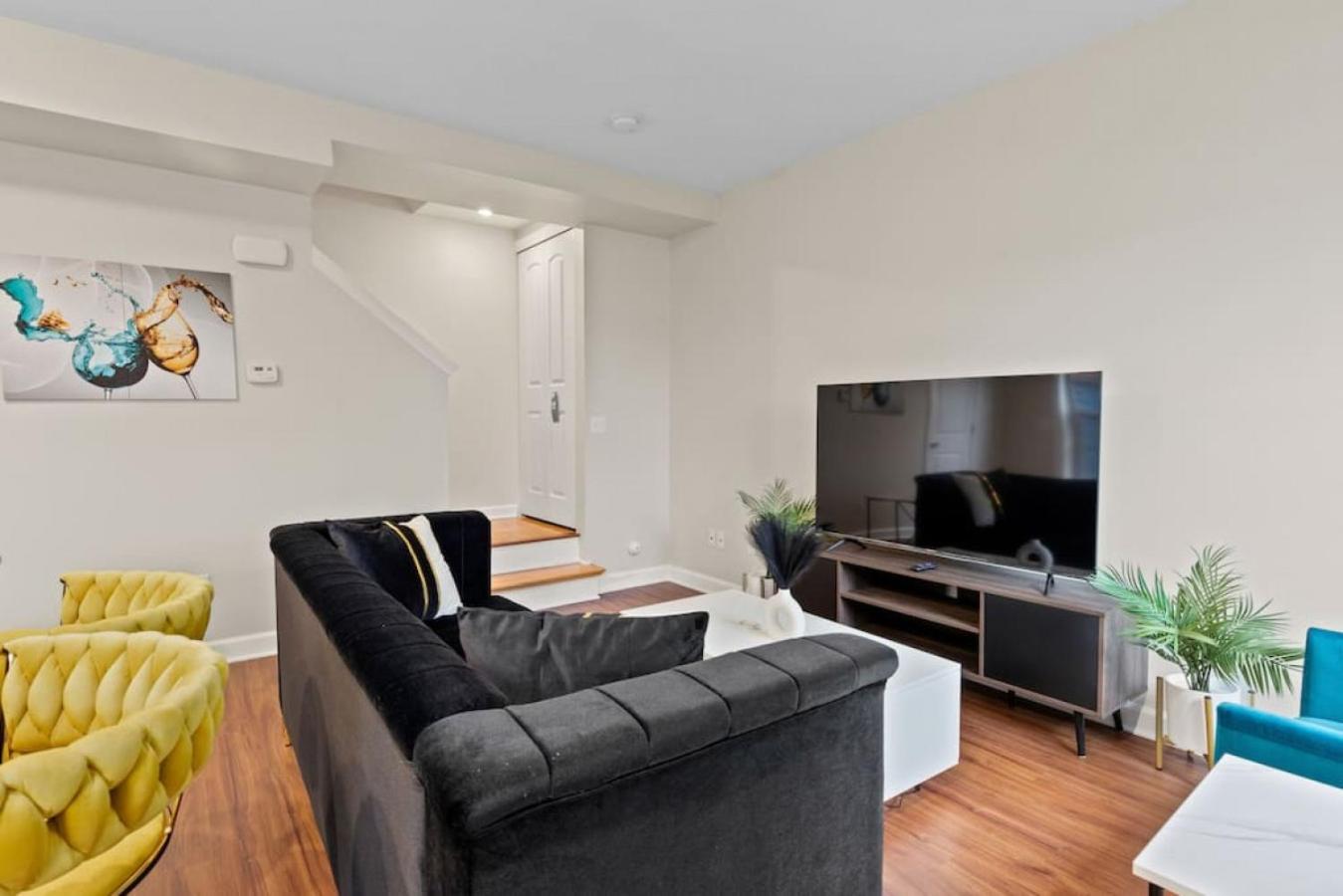 Apartment photo 1