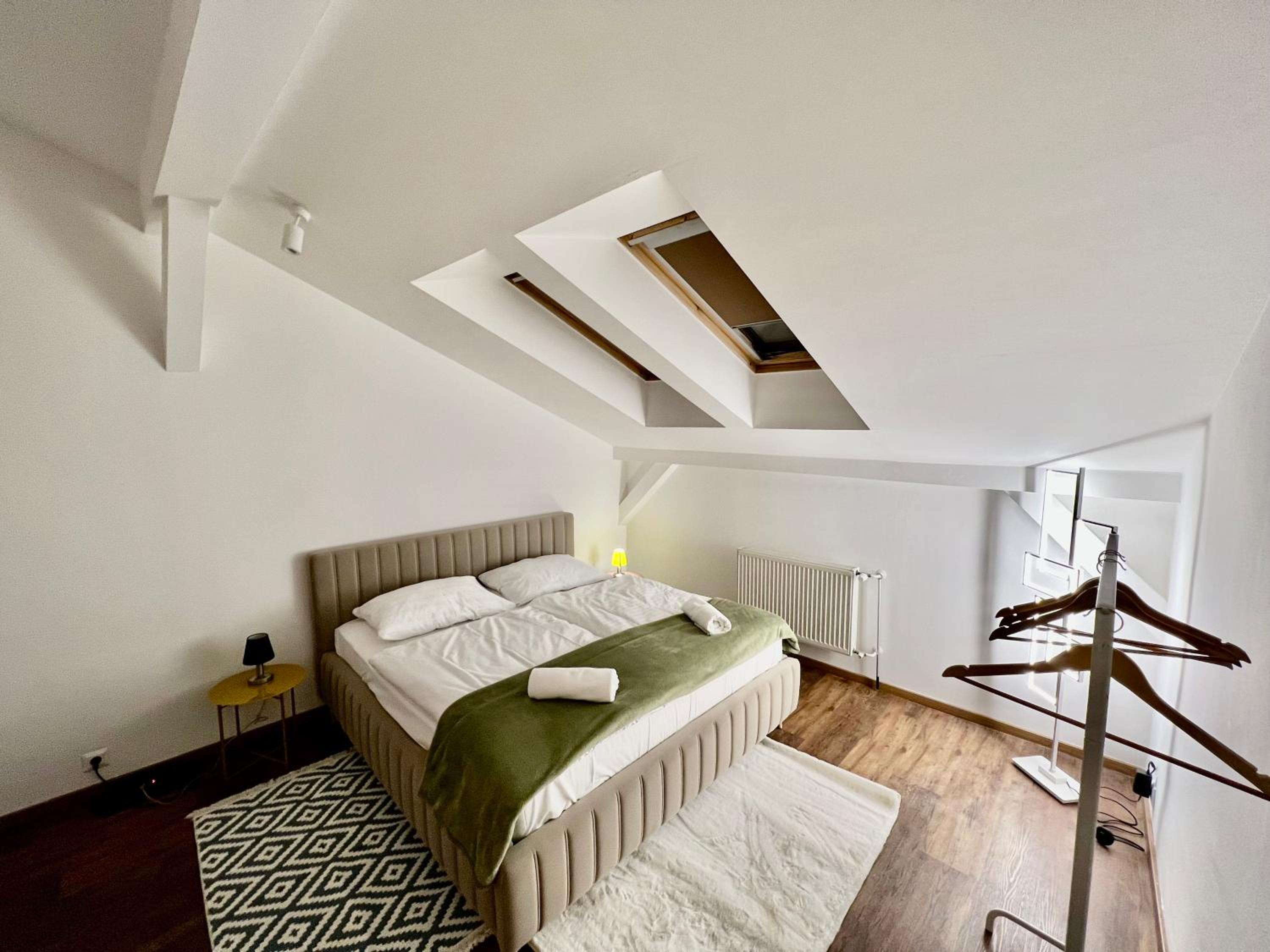 Two-Bedroom Apartment - Photo 18