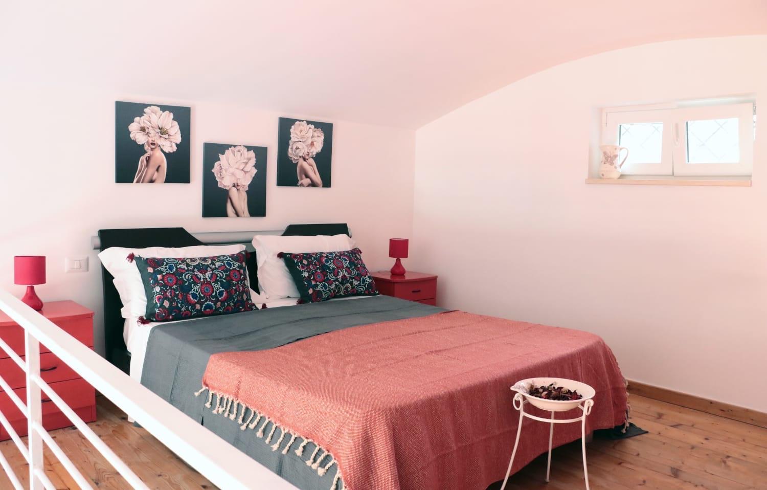 One-Bedroom House photo 1