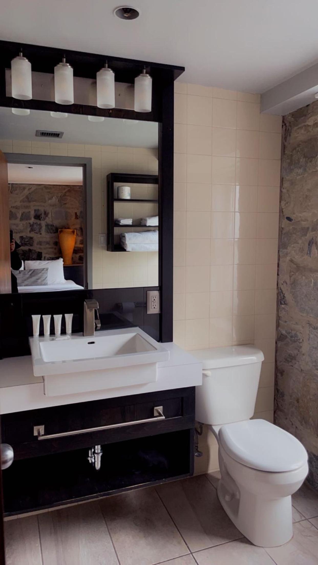 Superior Queen Room - Photo 8