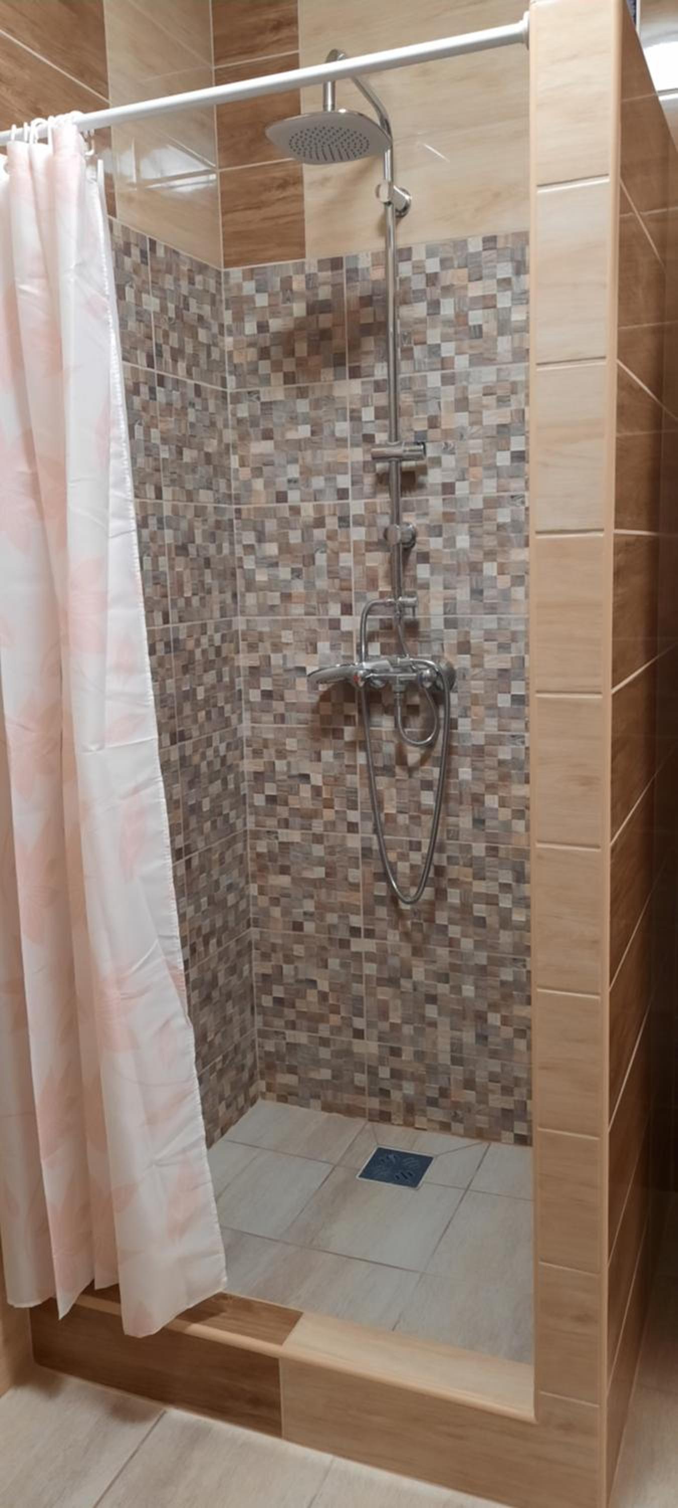 Double Room with Shared Bathroom photo 3