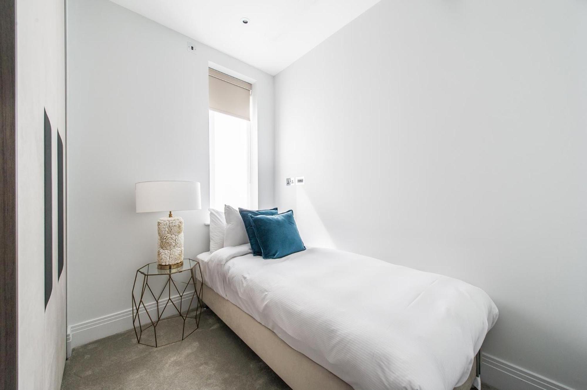 Three-Bedroom Apartment photo 2