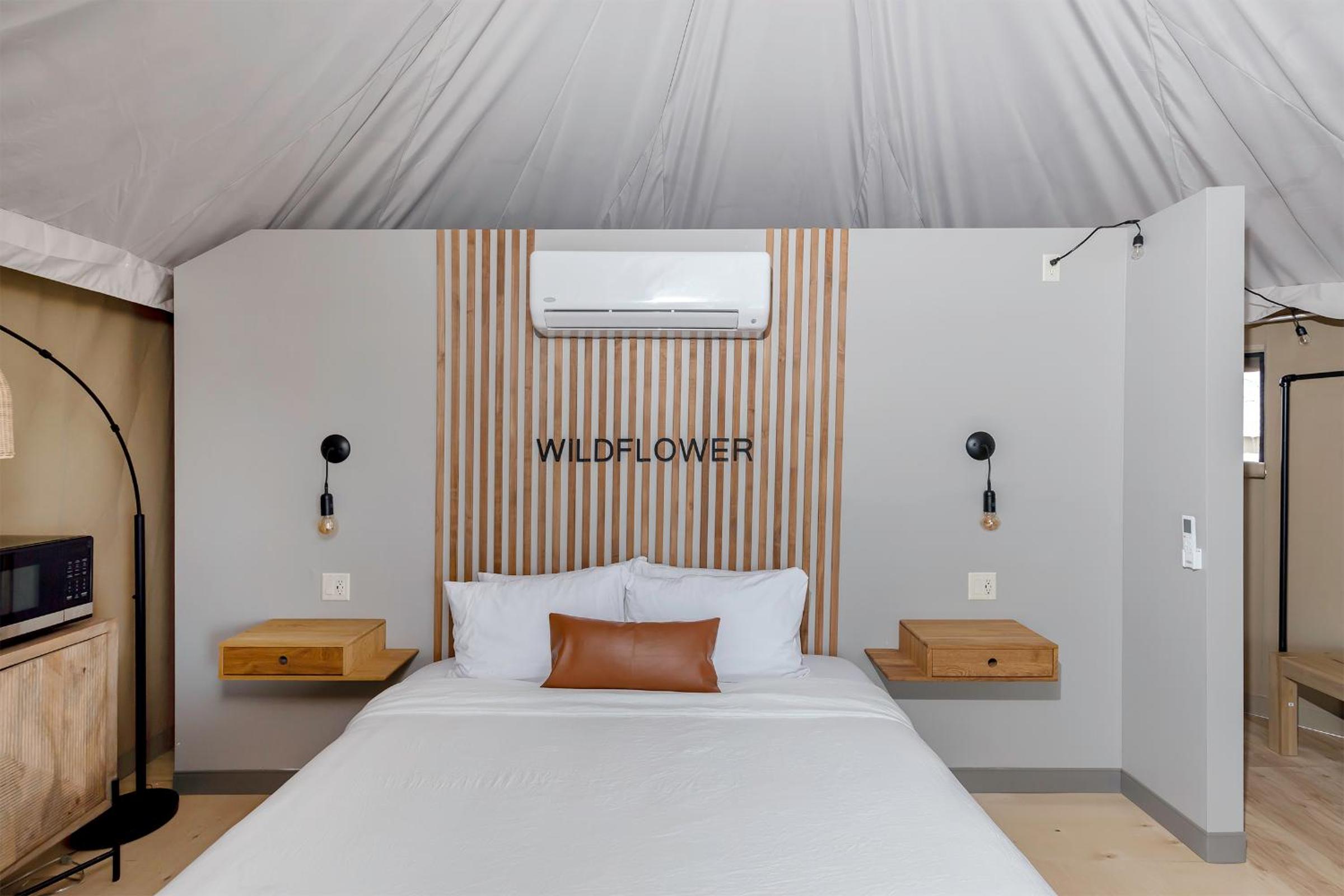 Grand Mesa King Suite - Photo 12
