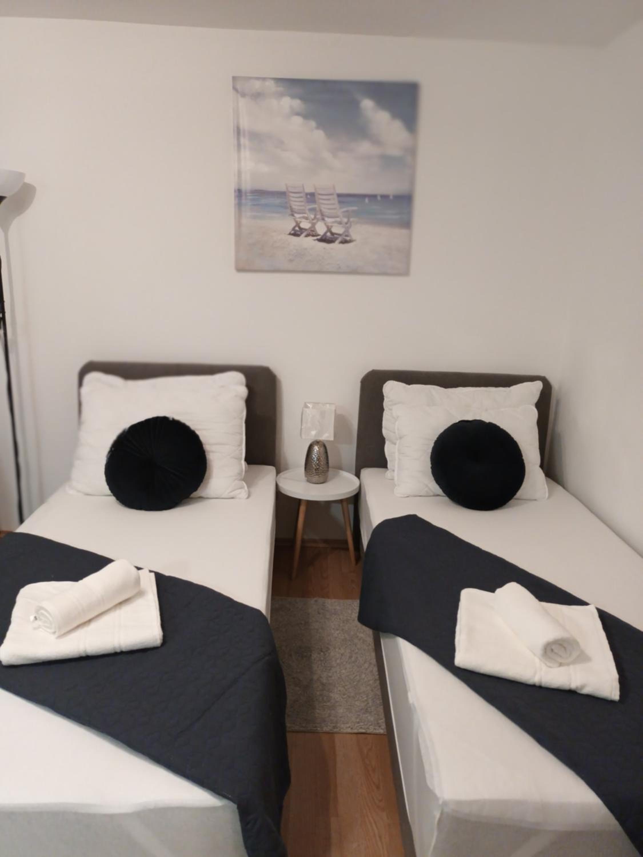 Studio Apartment photo 1