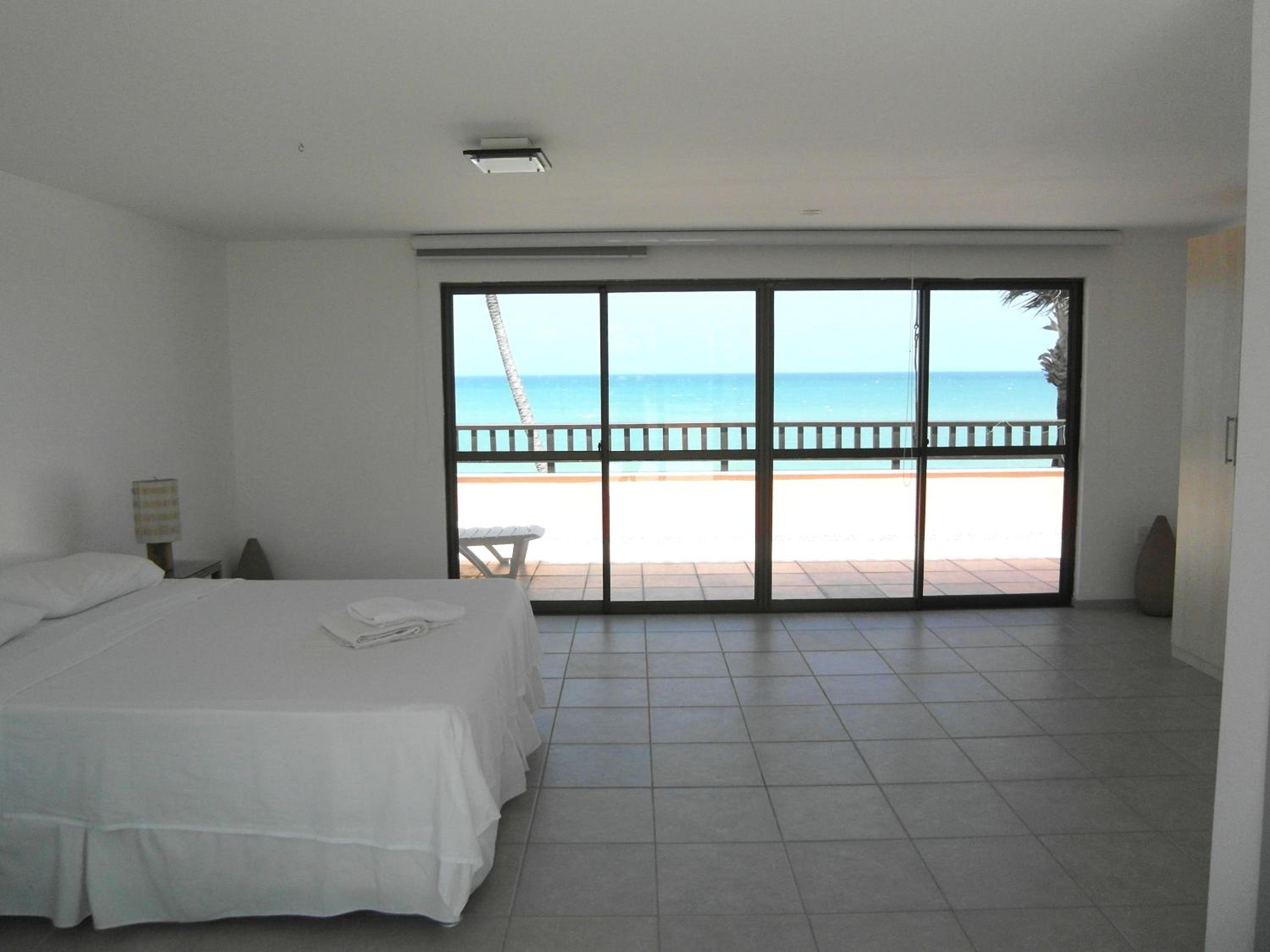 Three-Bedroom Apartment - Penthouse photo 1