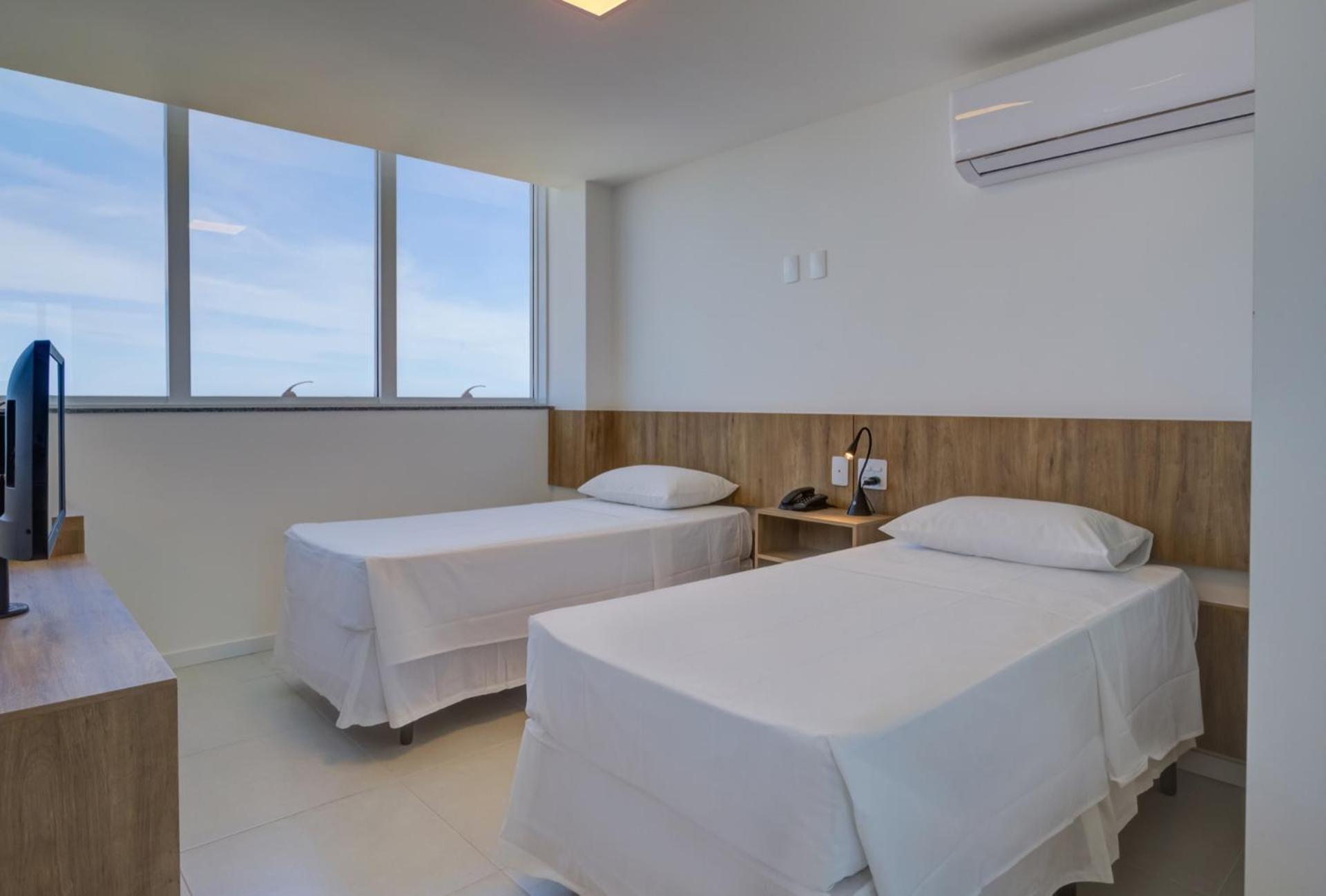 Standard Twin Room - Photo 3