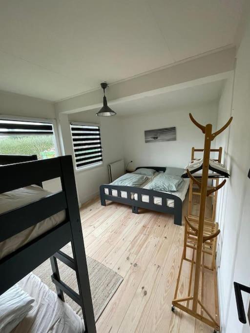 Four-Bedroom House photo 1