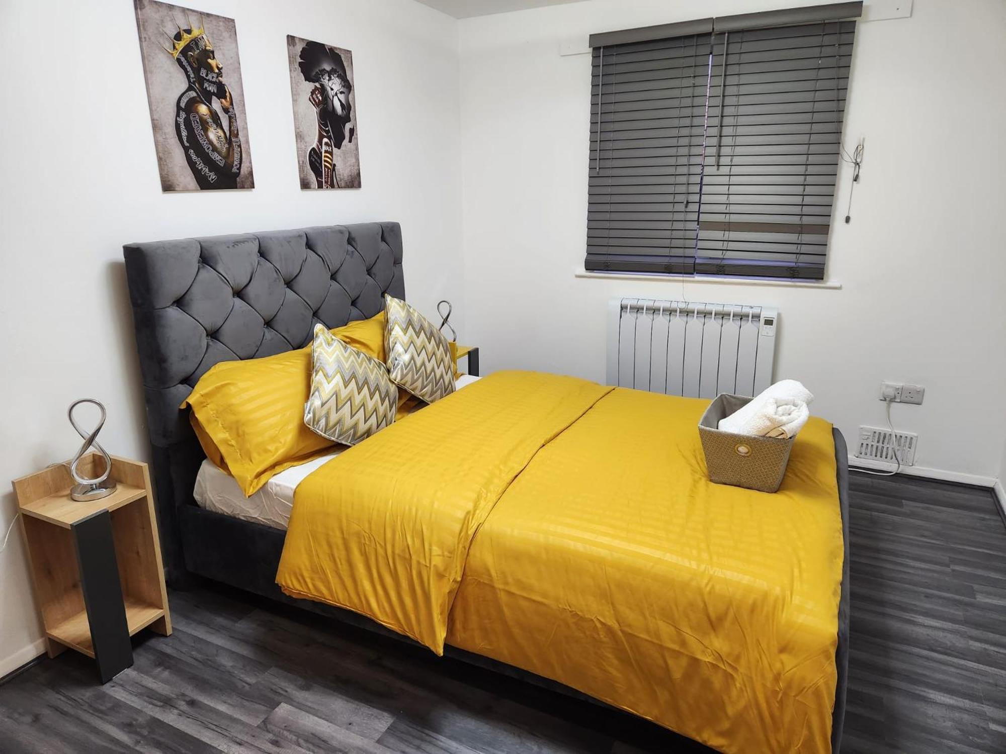 One-Bedroom Apartment photo 2