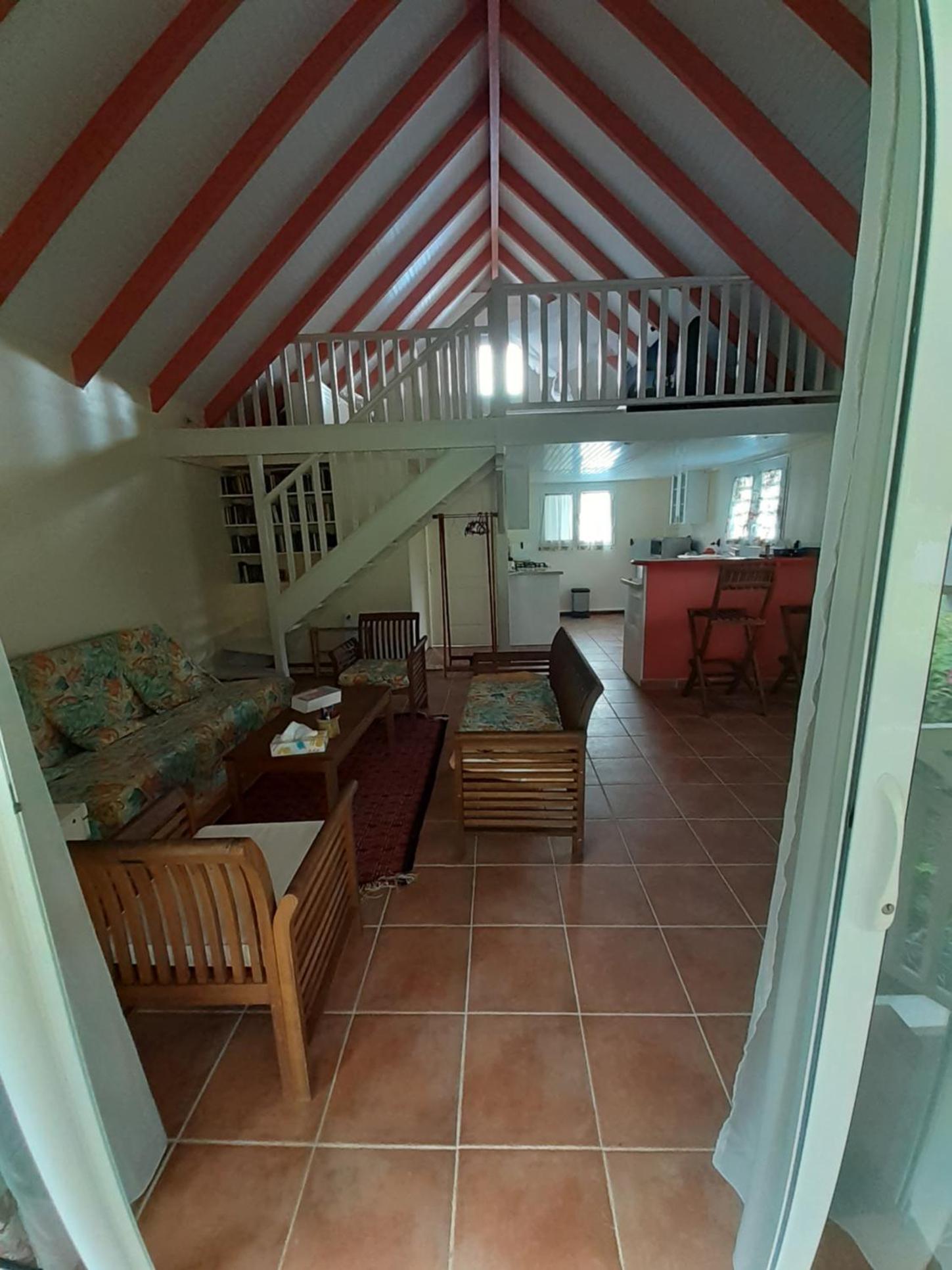 One-Bedroom House photo 1