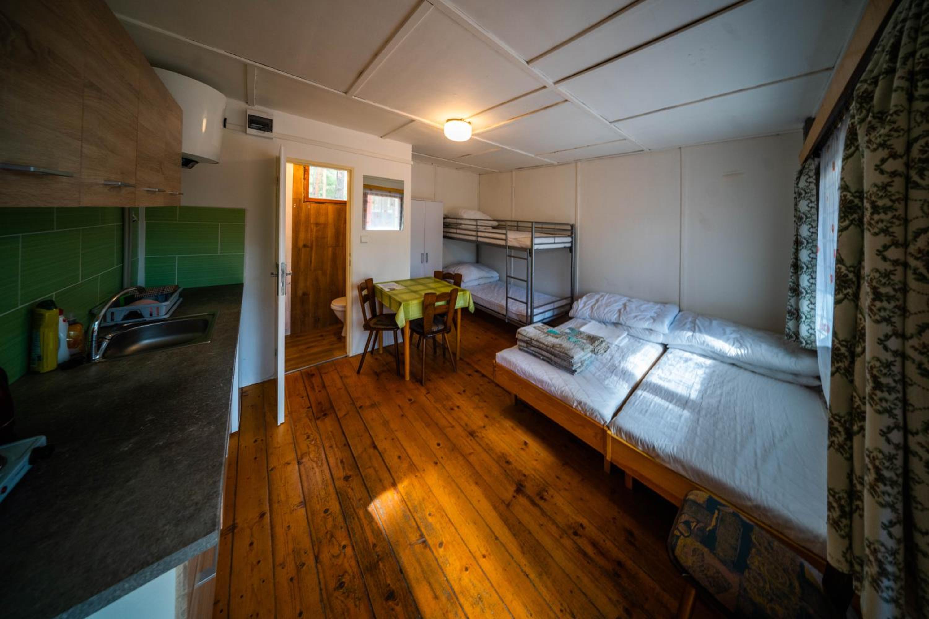Mobile Home photo 1
