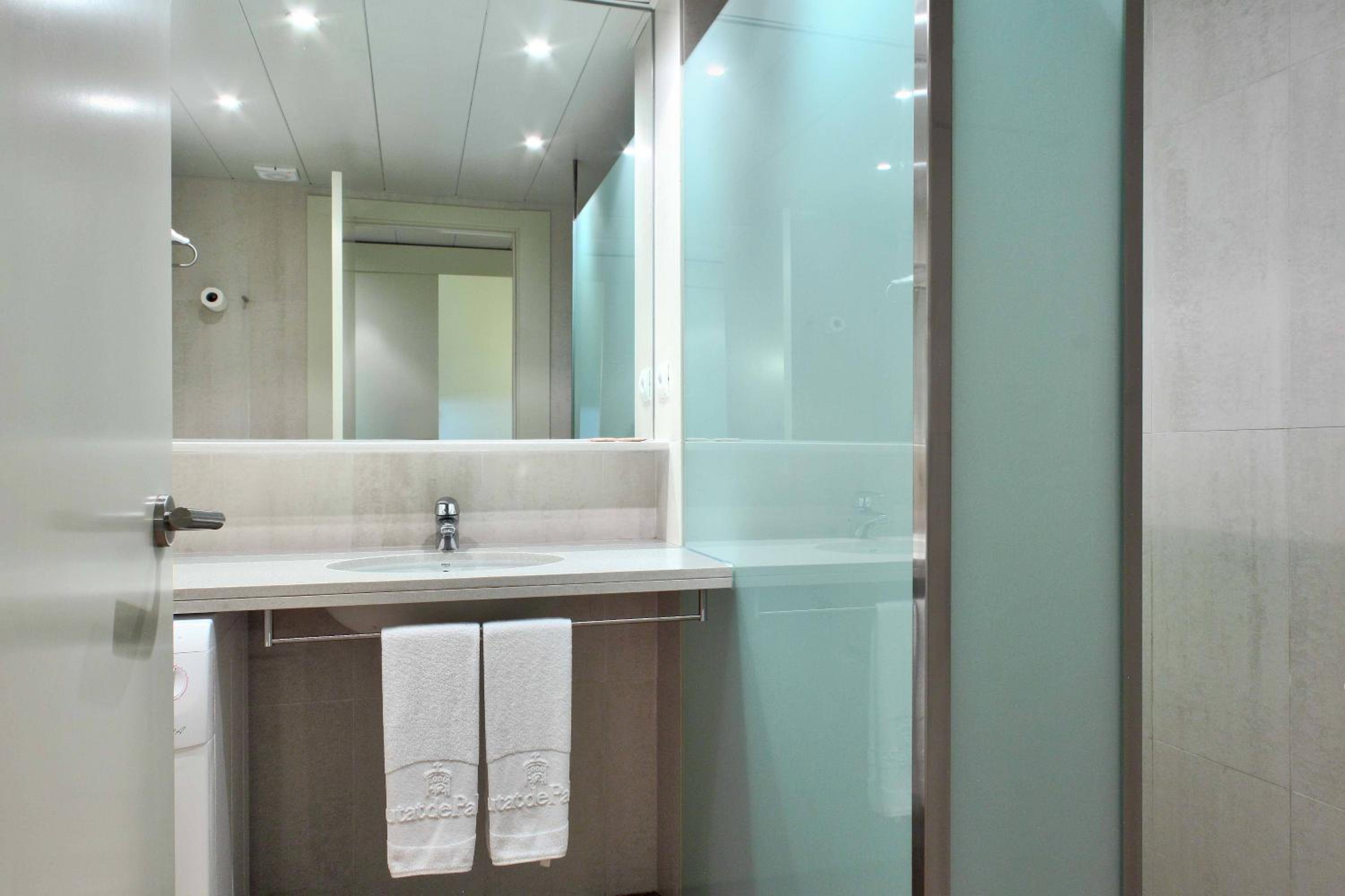Apartamento de una habitación con terraza (2 adultos + 1 niño)