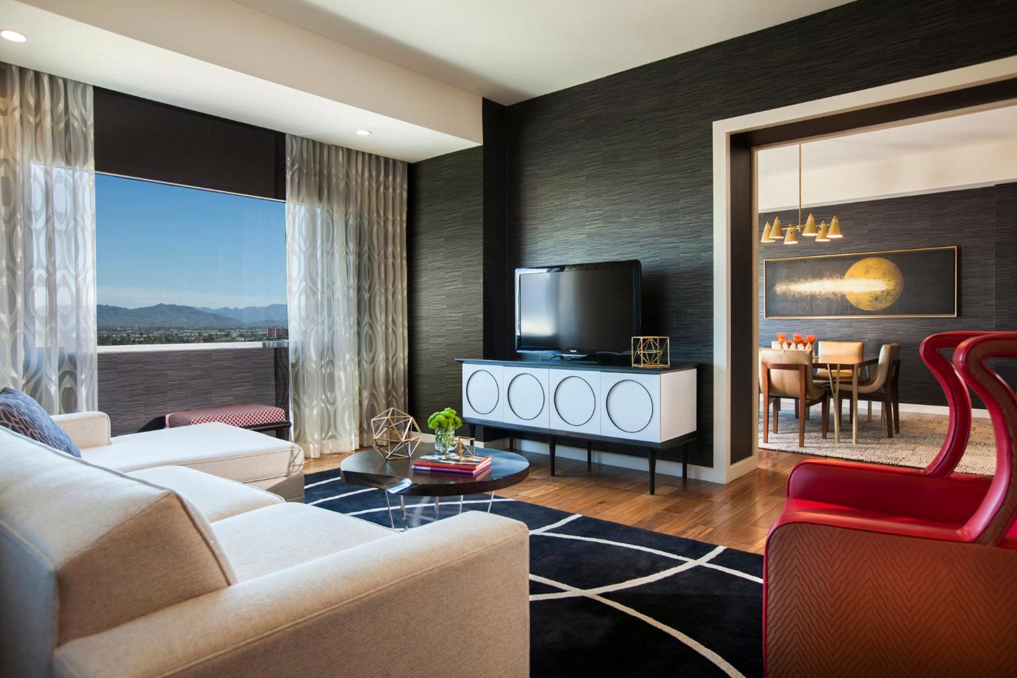 Presidential Suite photo 1