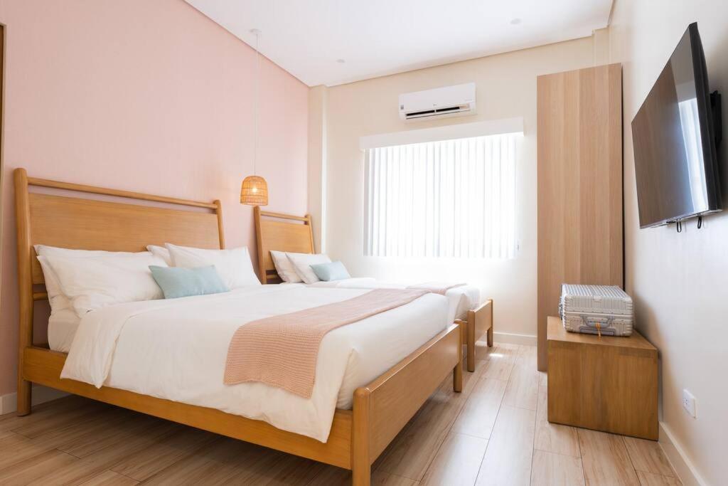 Three-Bedroom Villa photo 1