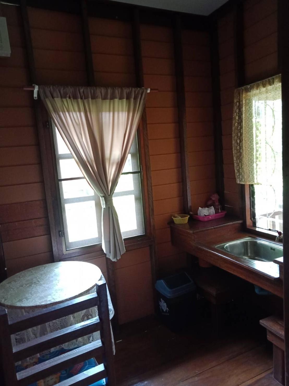 Bungalow with Fan photo 3