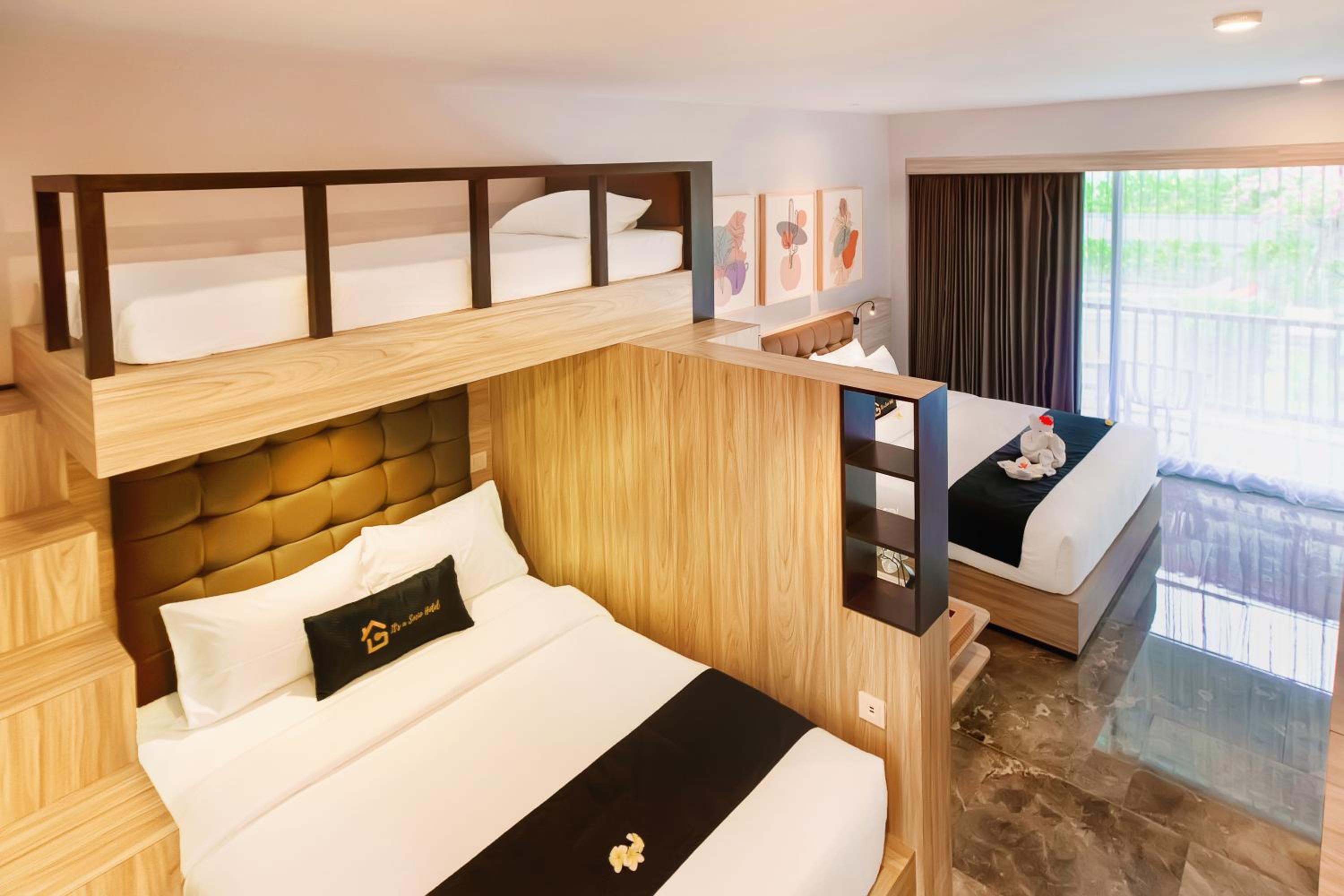 Family Suite with Balcony