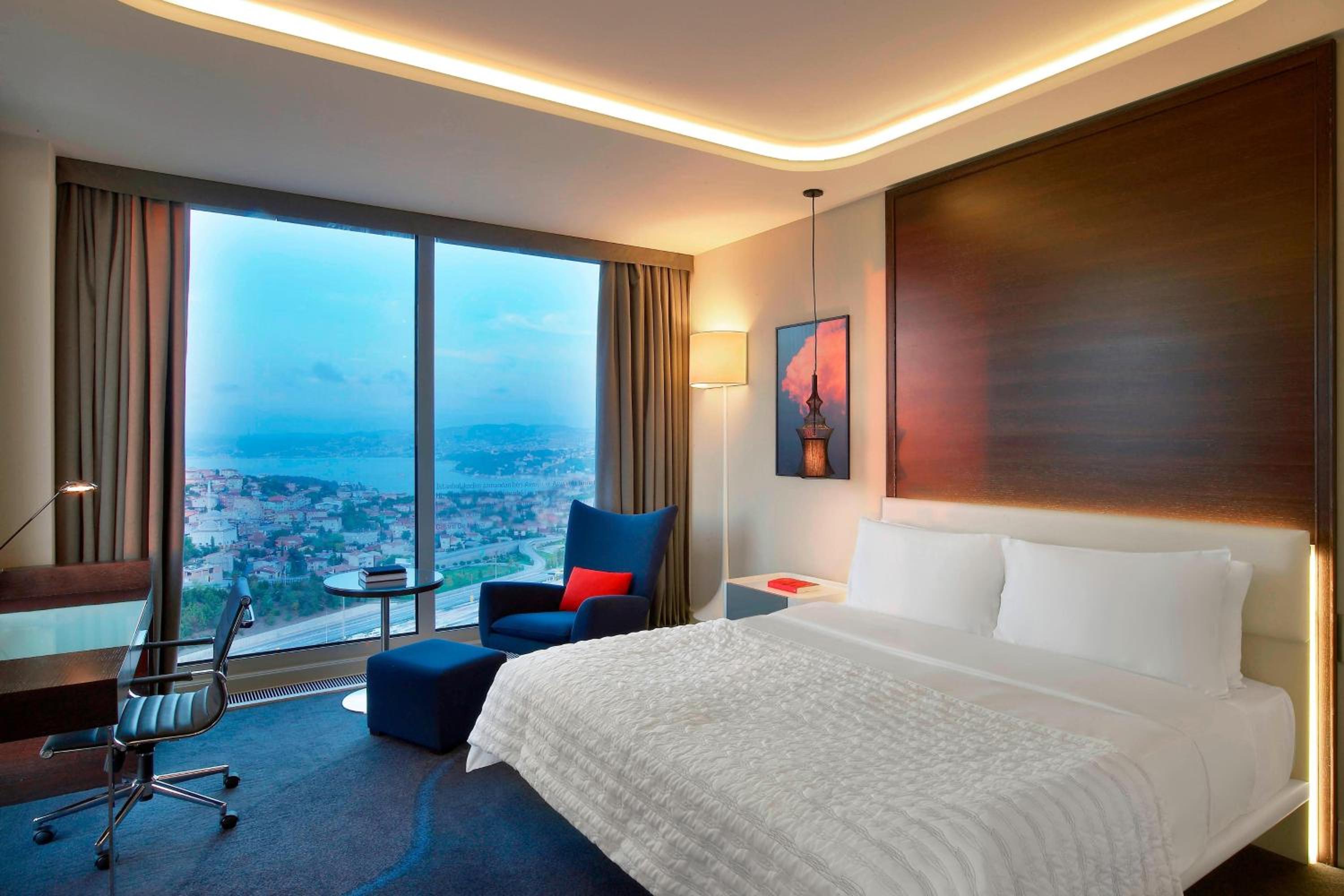 Bosphorus Double Room thumbnail 6