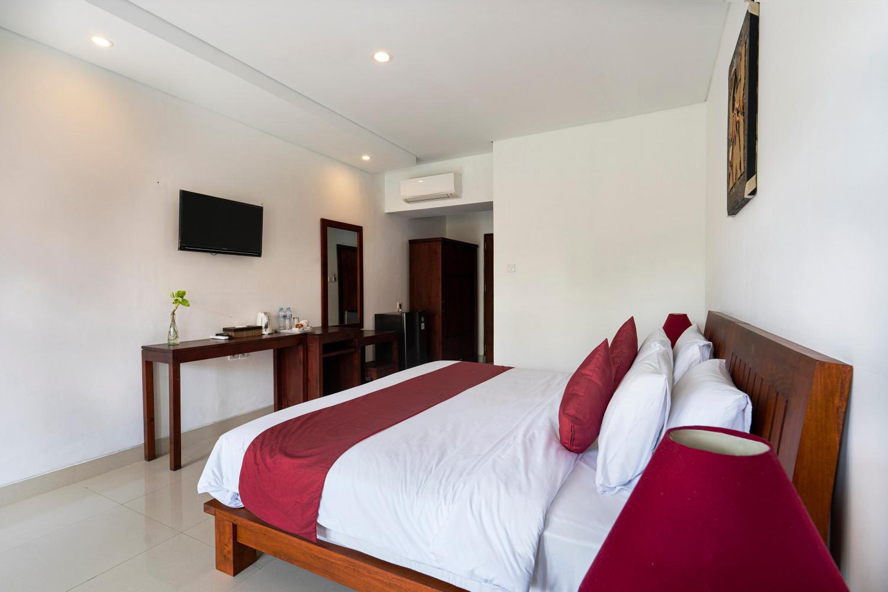 Superior Double or Twin Room - Photo 8
