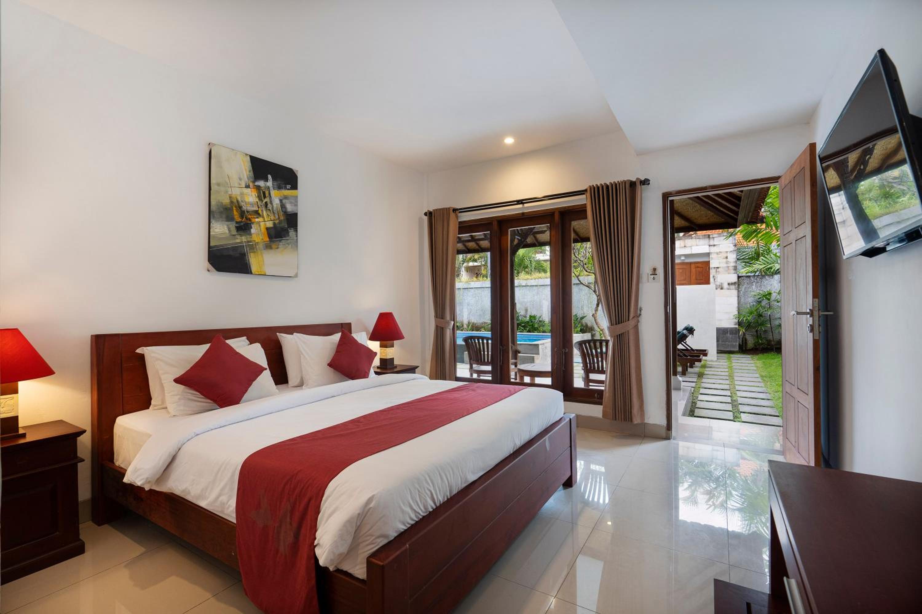 Two Bedroom Villa with Private Pool - Photo 8