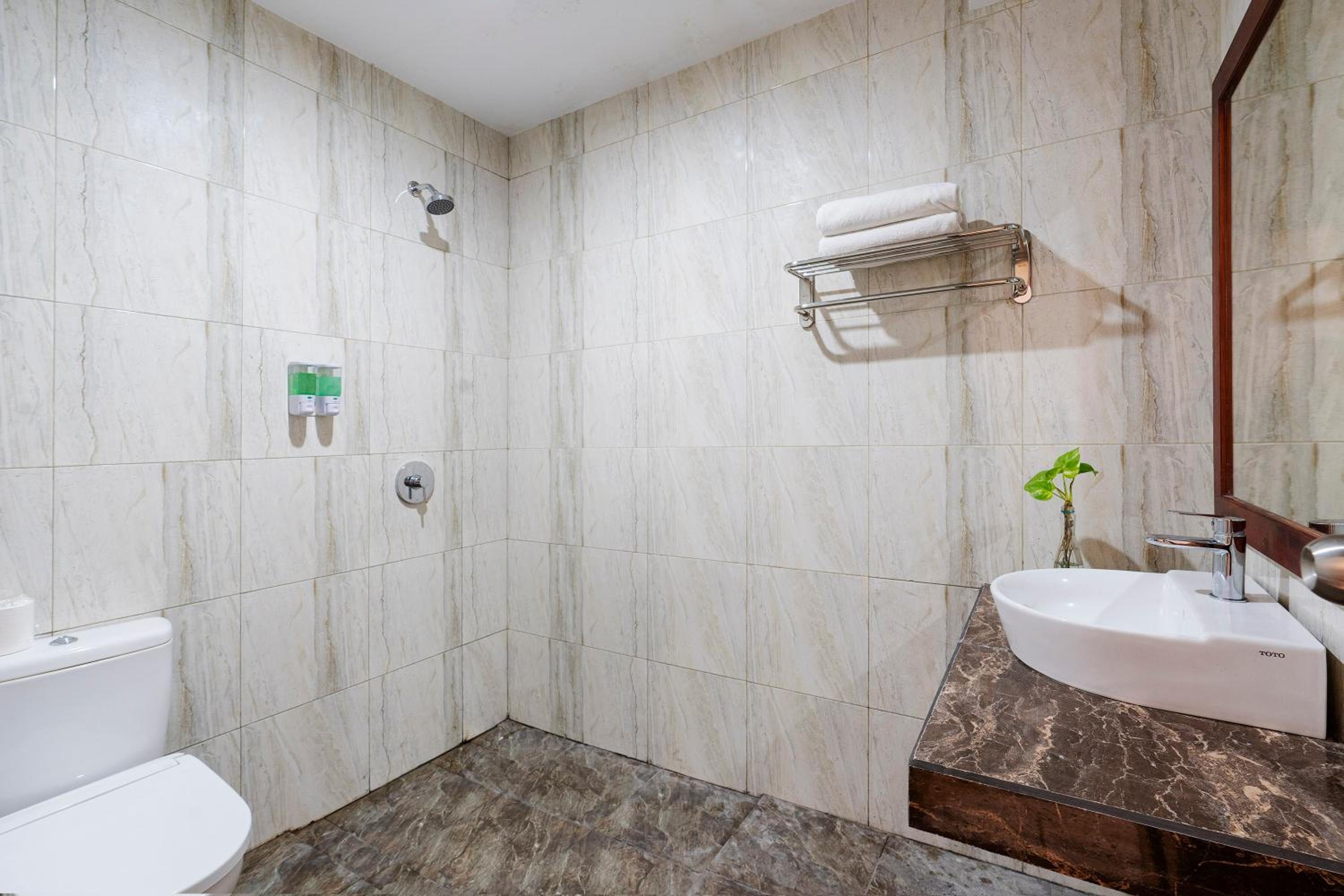 Two Bedroom Villa with Private Pool - Photo 6