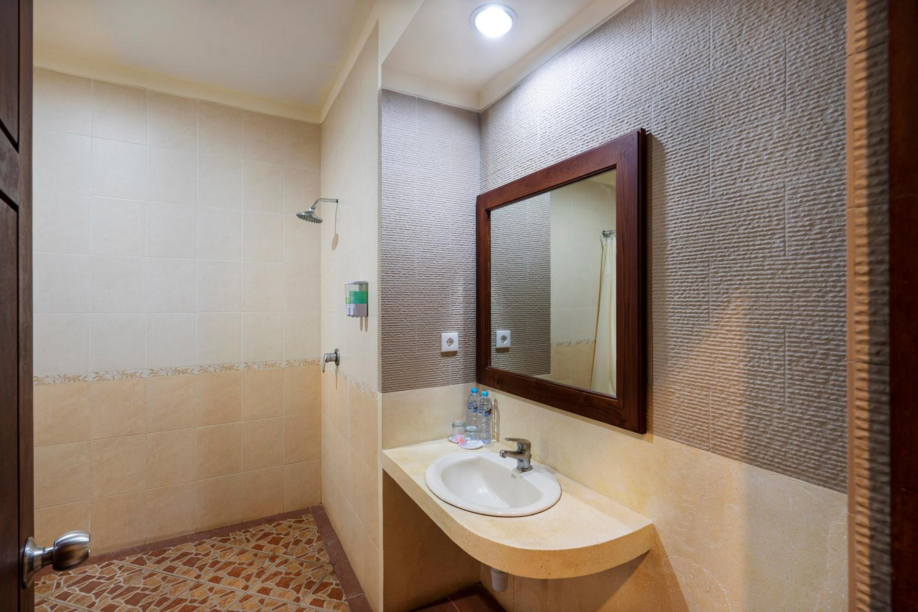 Superior Double or Twin Room - Photo 4