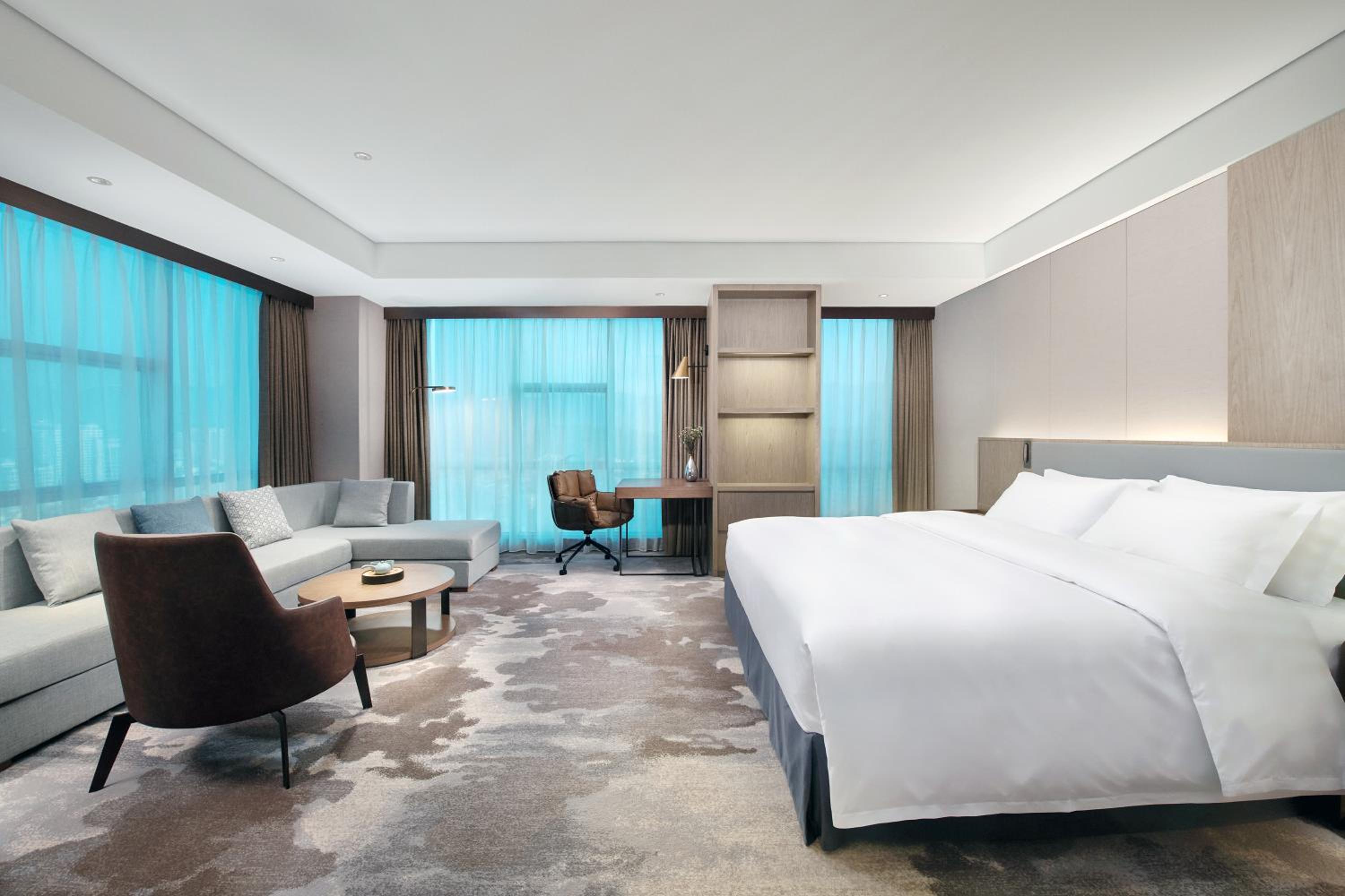 Deluxe King Room Hotspring