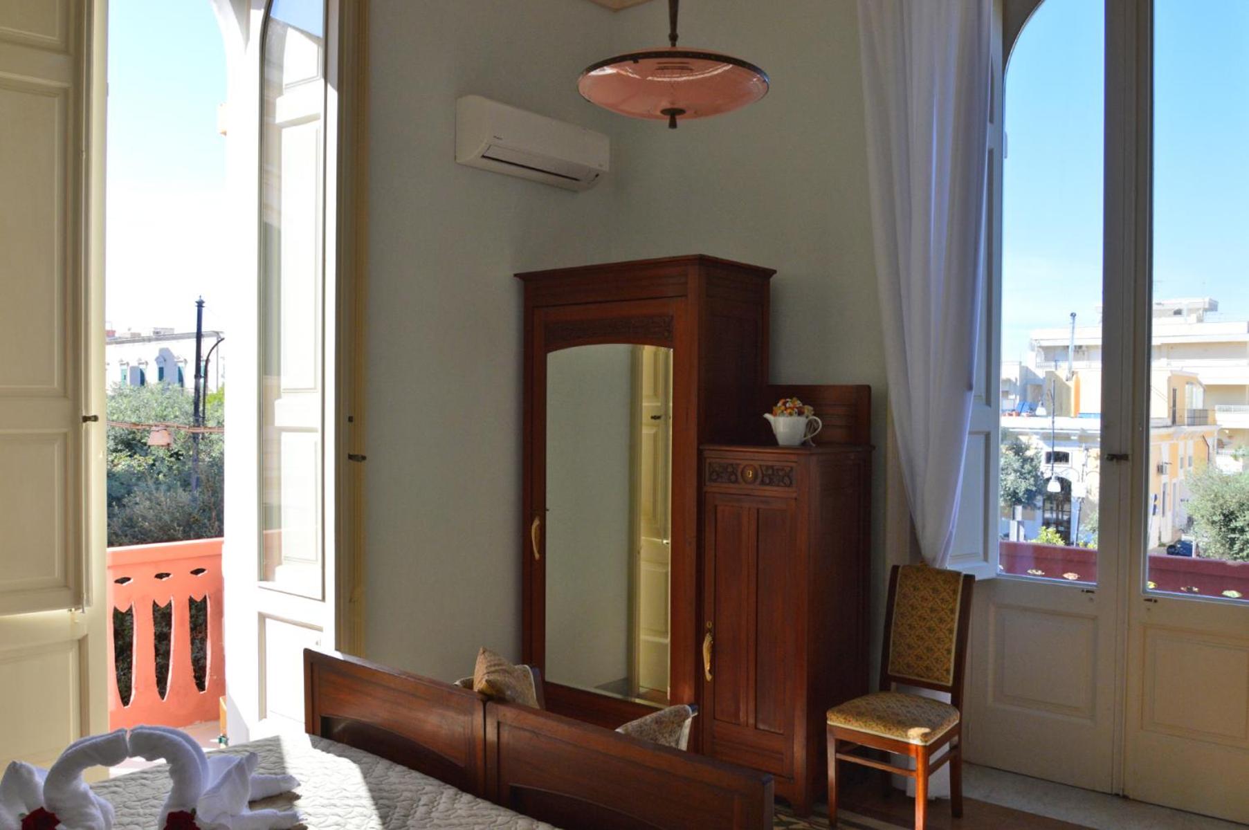 Deluxe Double Room with Sea View