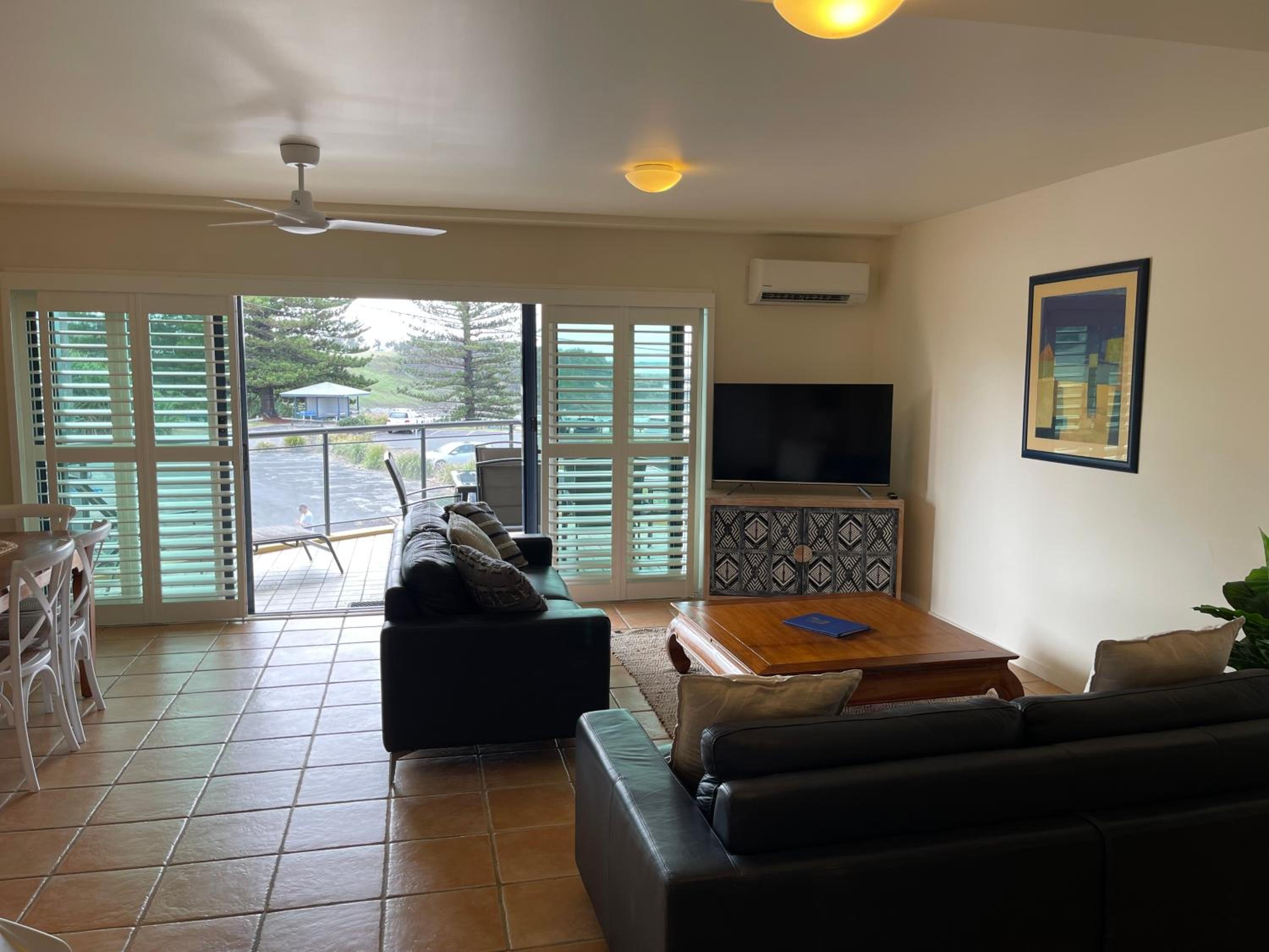 1 Bedroom Ocean View 1st Floor, 14a - Photo 10