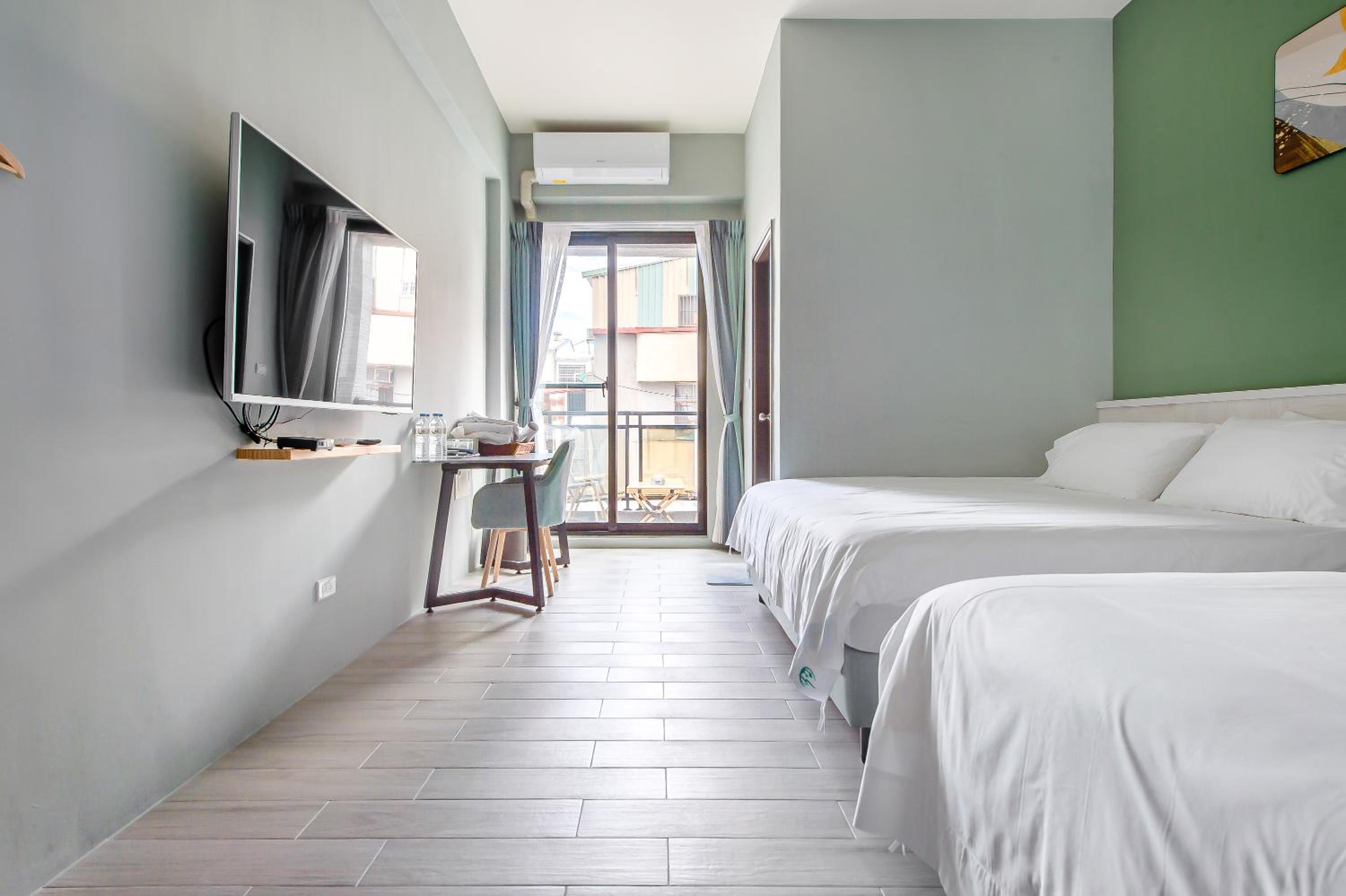 Quadruple Room with Balcony