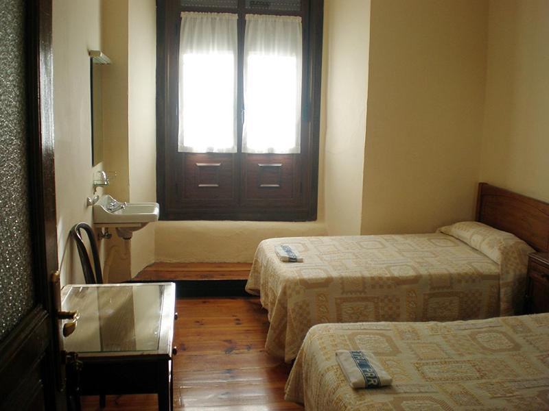 Double or Twin Room with Shared Bathroom