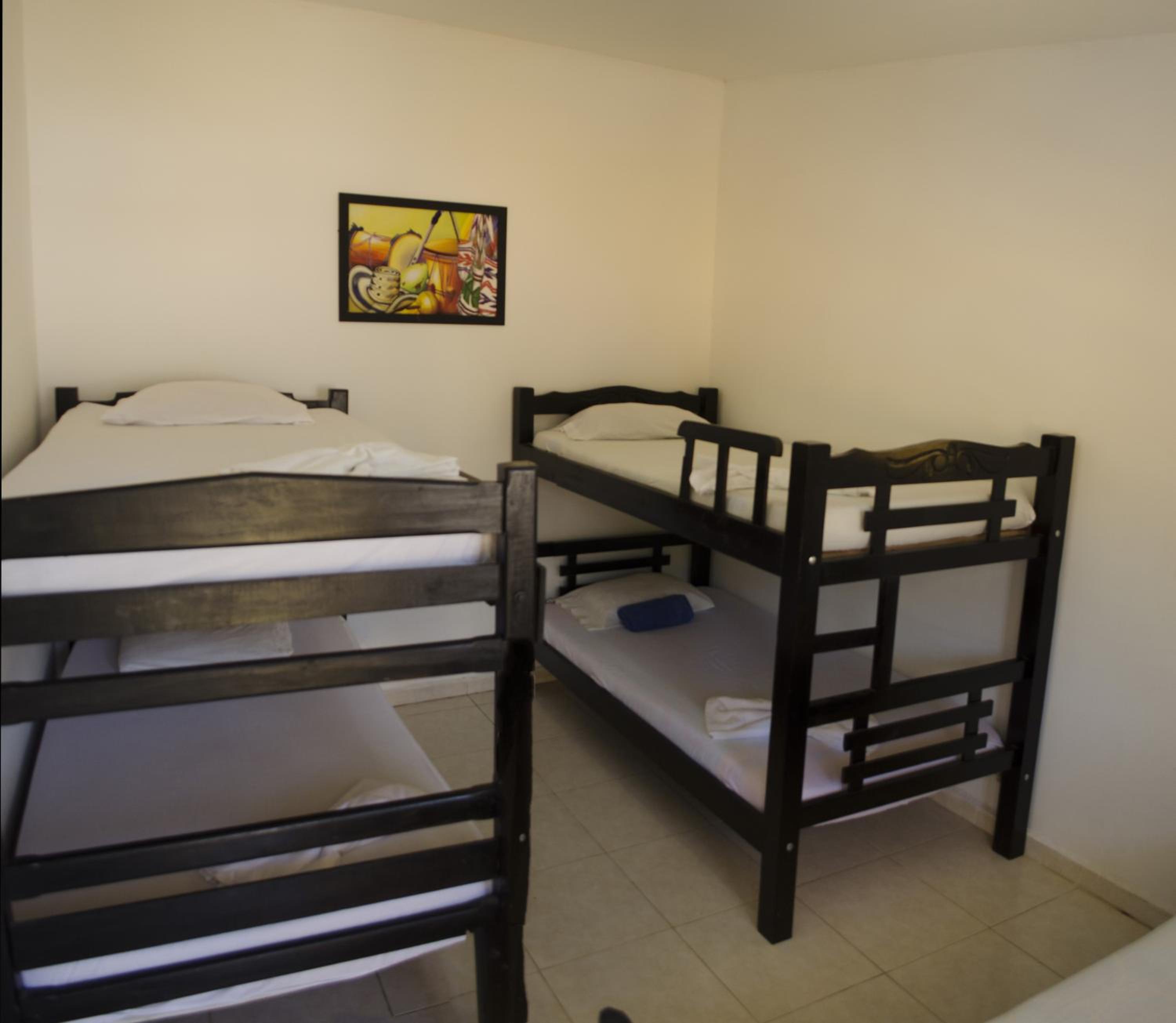 Single Bed in Mixed Dormitory Room 5 Beds photo 2