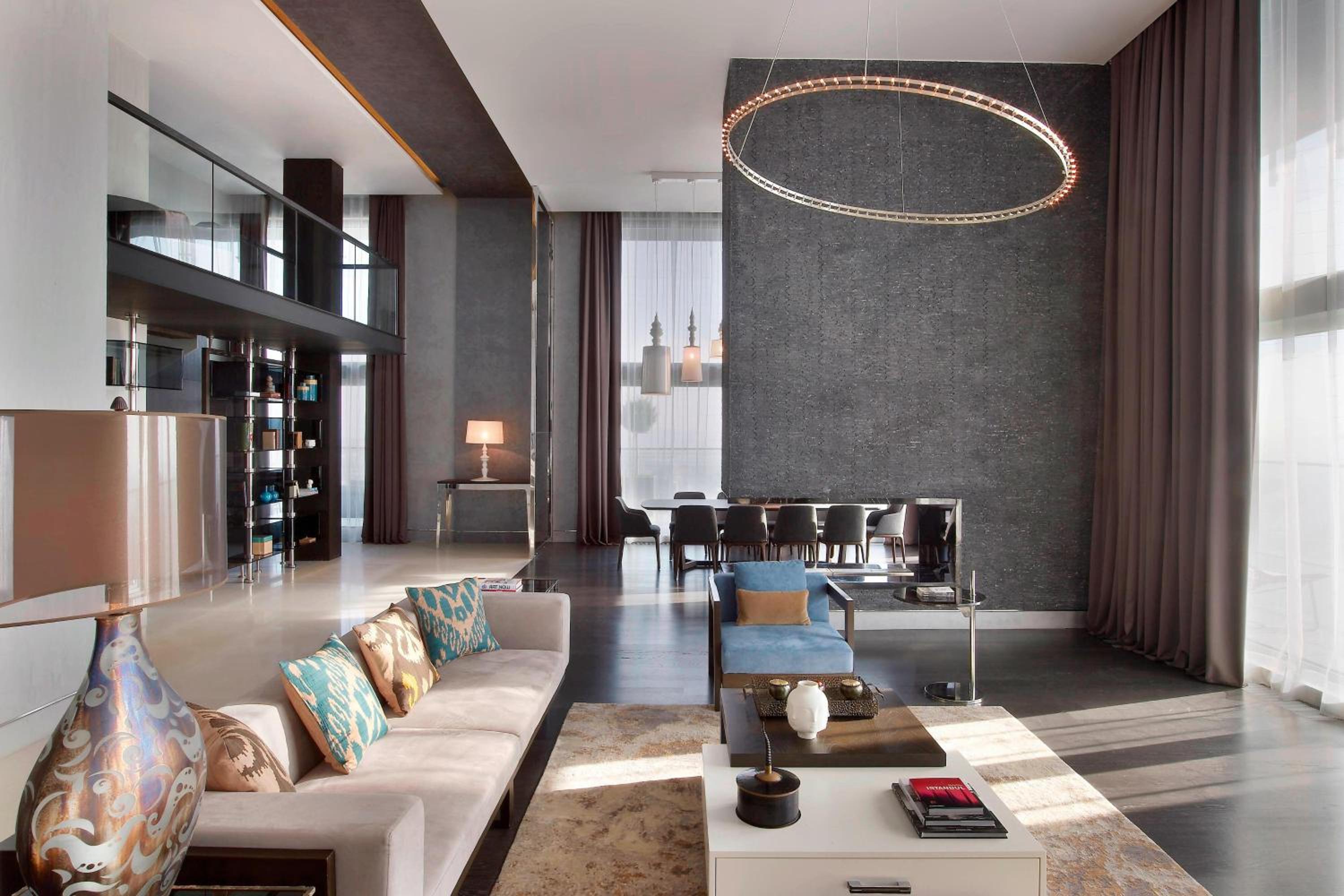 Presidential Suite with Club Lounge Access