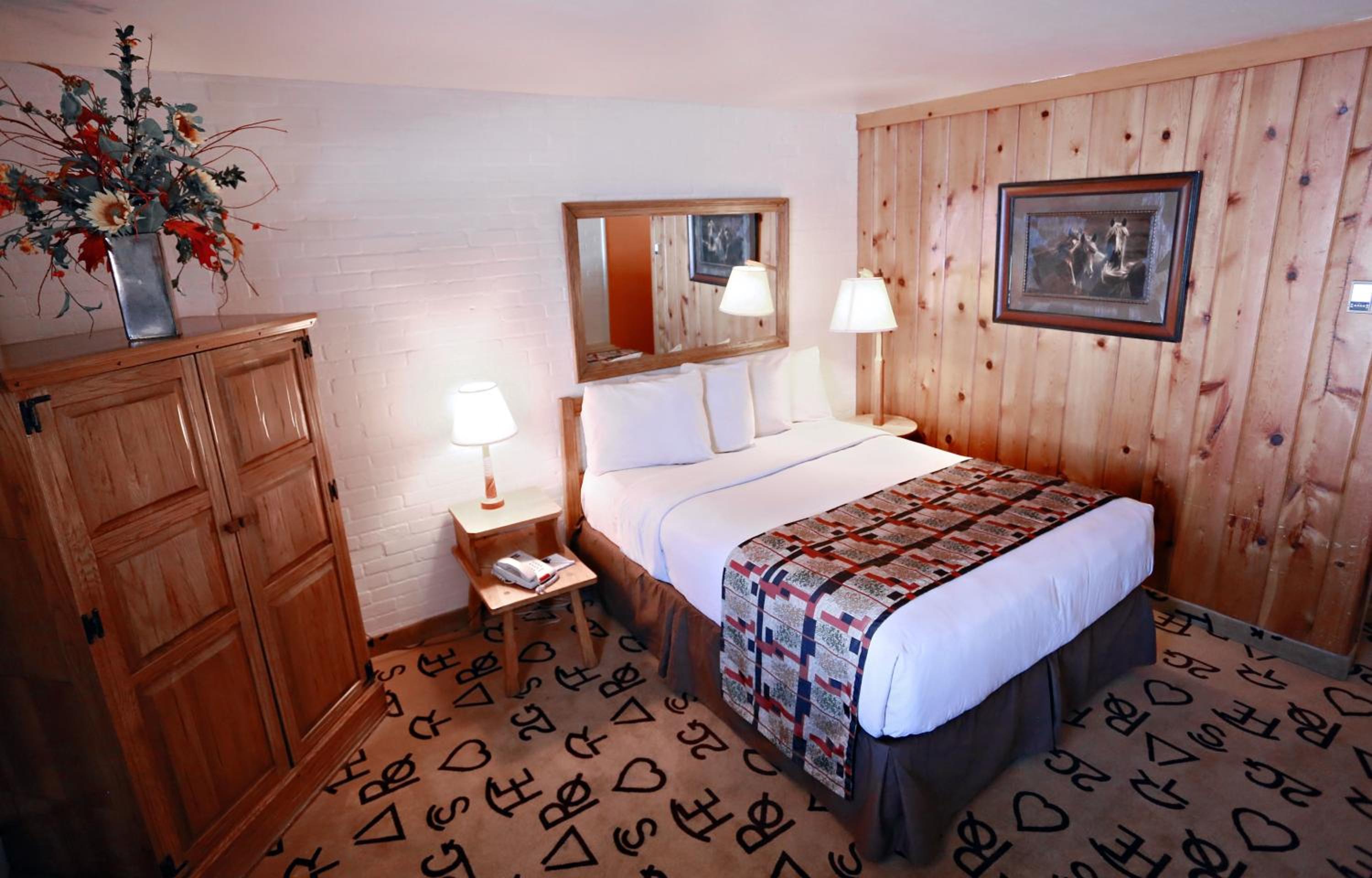 Queen Room