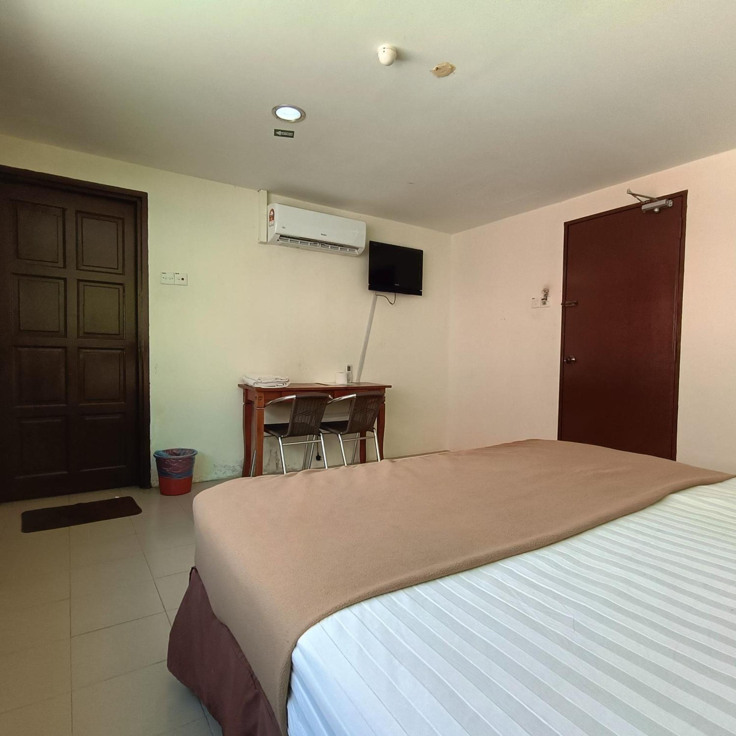 Deluxe Double Room - Photo 5