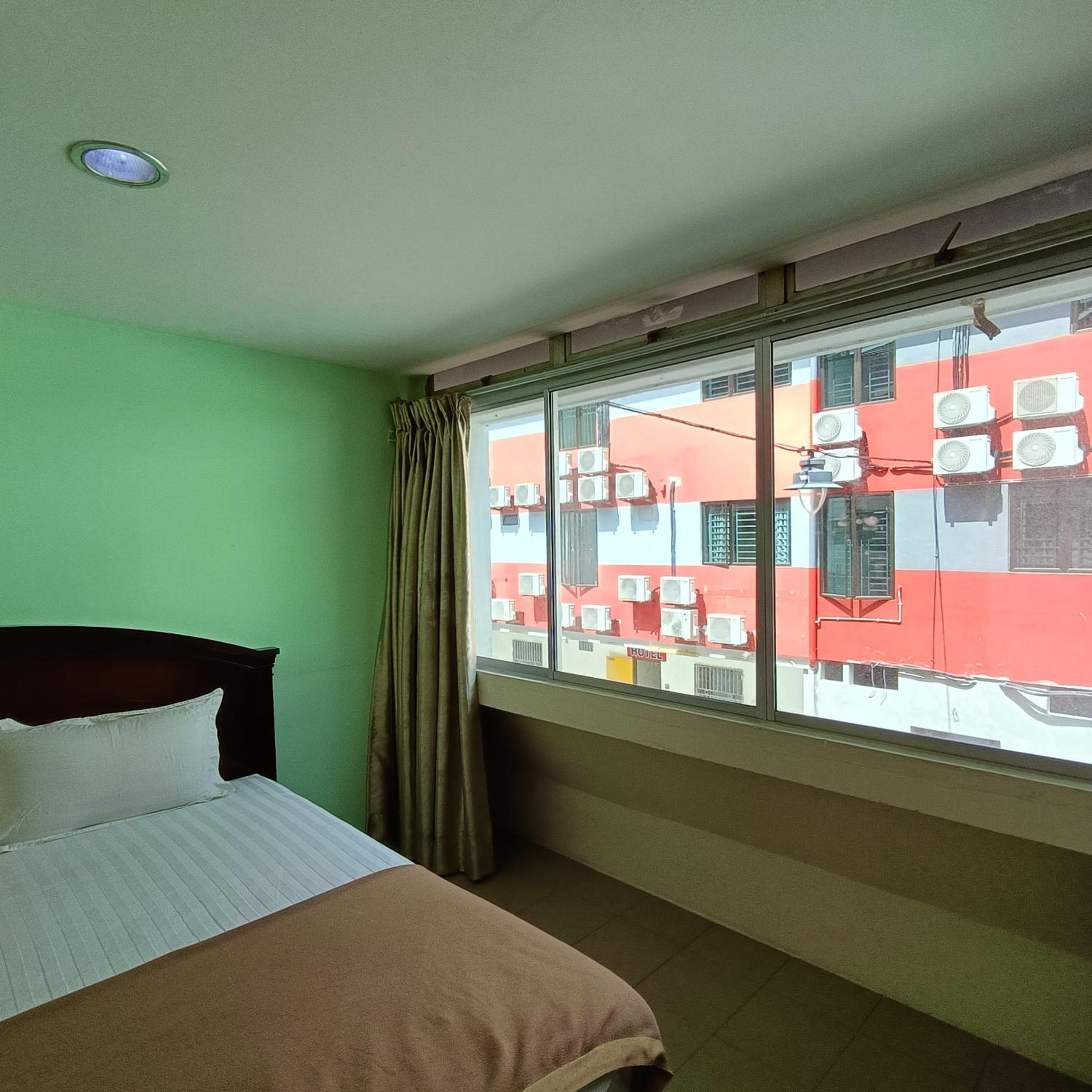 Deluxe Double Room - Photo 2