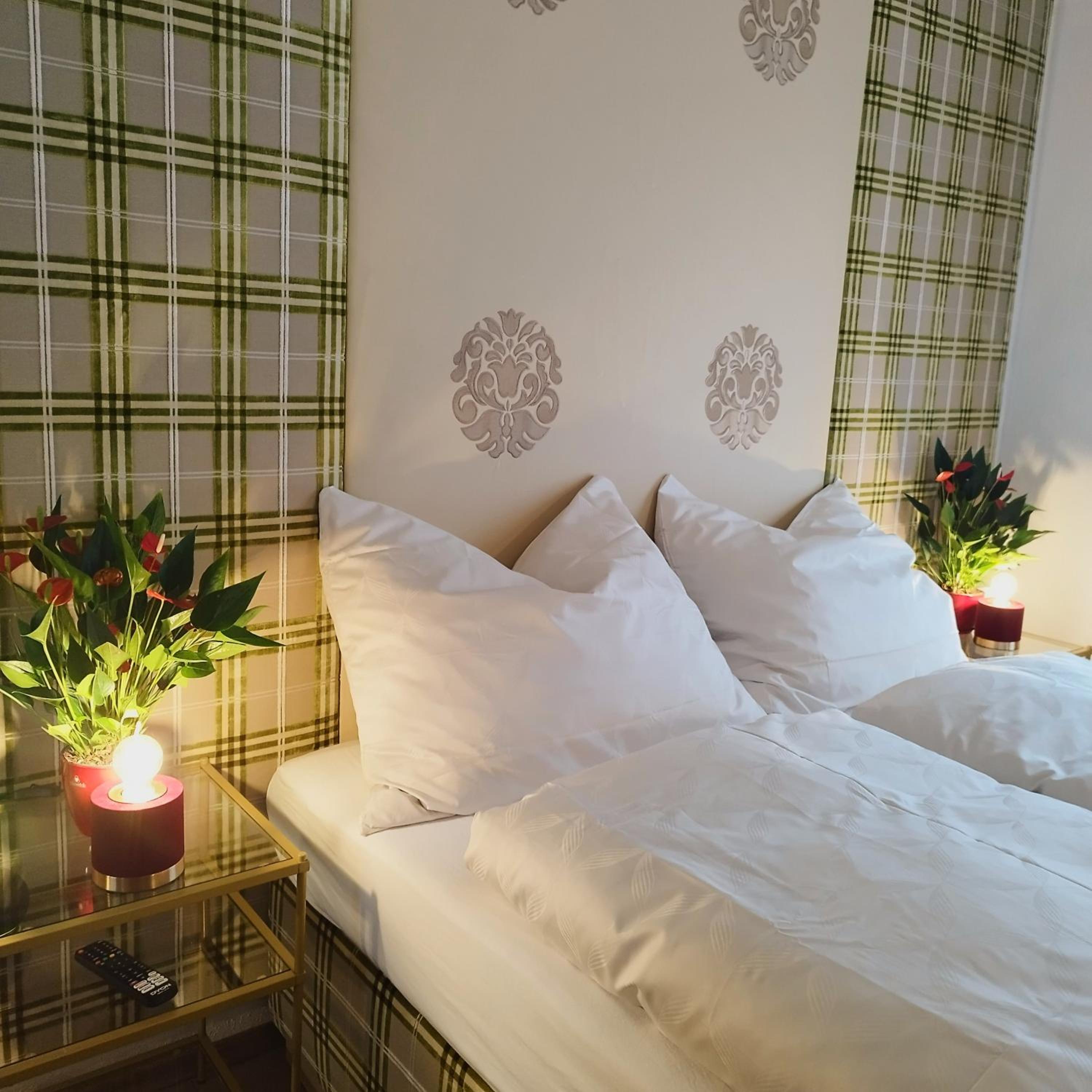 One-Bedroom Chalet - Photo 11